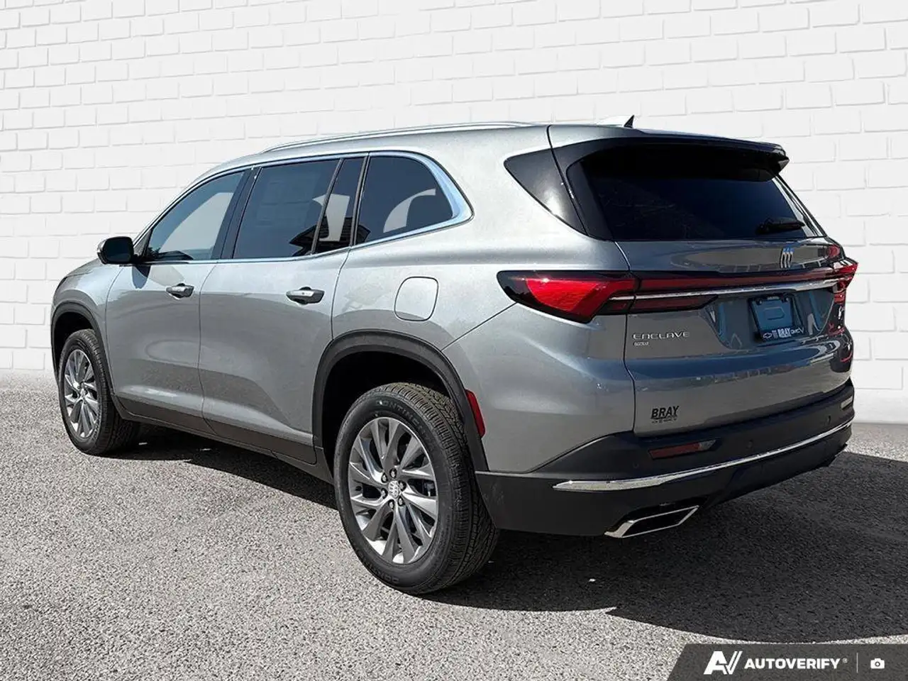 Buick Enclave снимка Buick Enclave