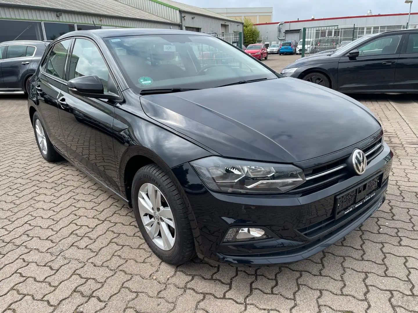 Volkswagen Polo VI Comfortline ACC AHK SHZ PDC KLIMAAUT. Noir - 1
