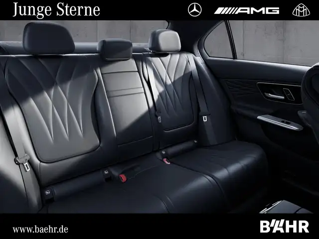 Mercedes-Benz C-Class view 9