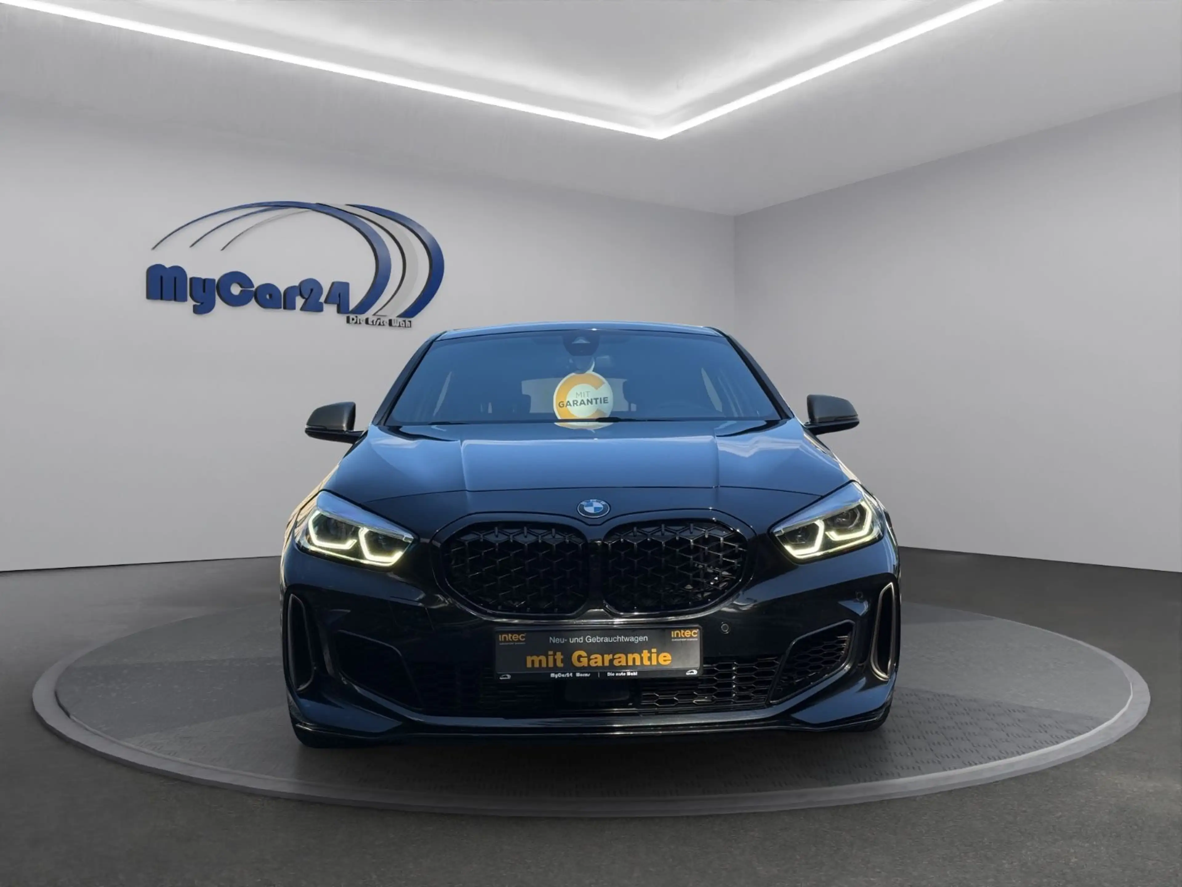 BMW 135 i xDrive°Shadow°HeadUp°Leder°LenkradHZG°LED — photo 6