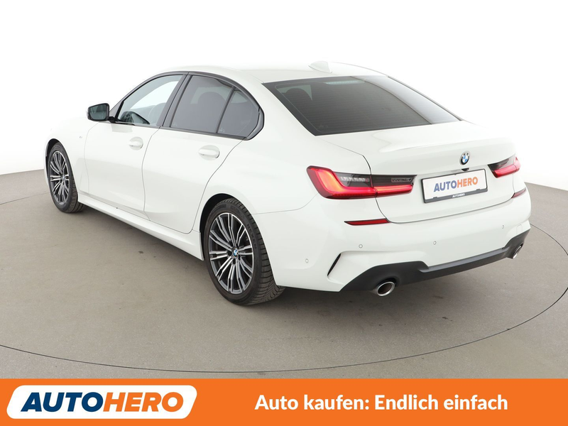 BMW 320 320d M Sport Aut.*NAVI*LED*TEMPO*PDC*SHZ* — photo 4