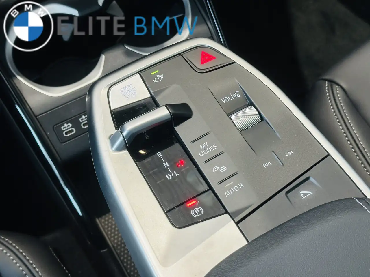 BMW X1 photo BMW X1