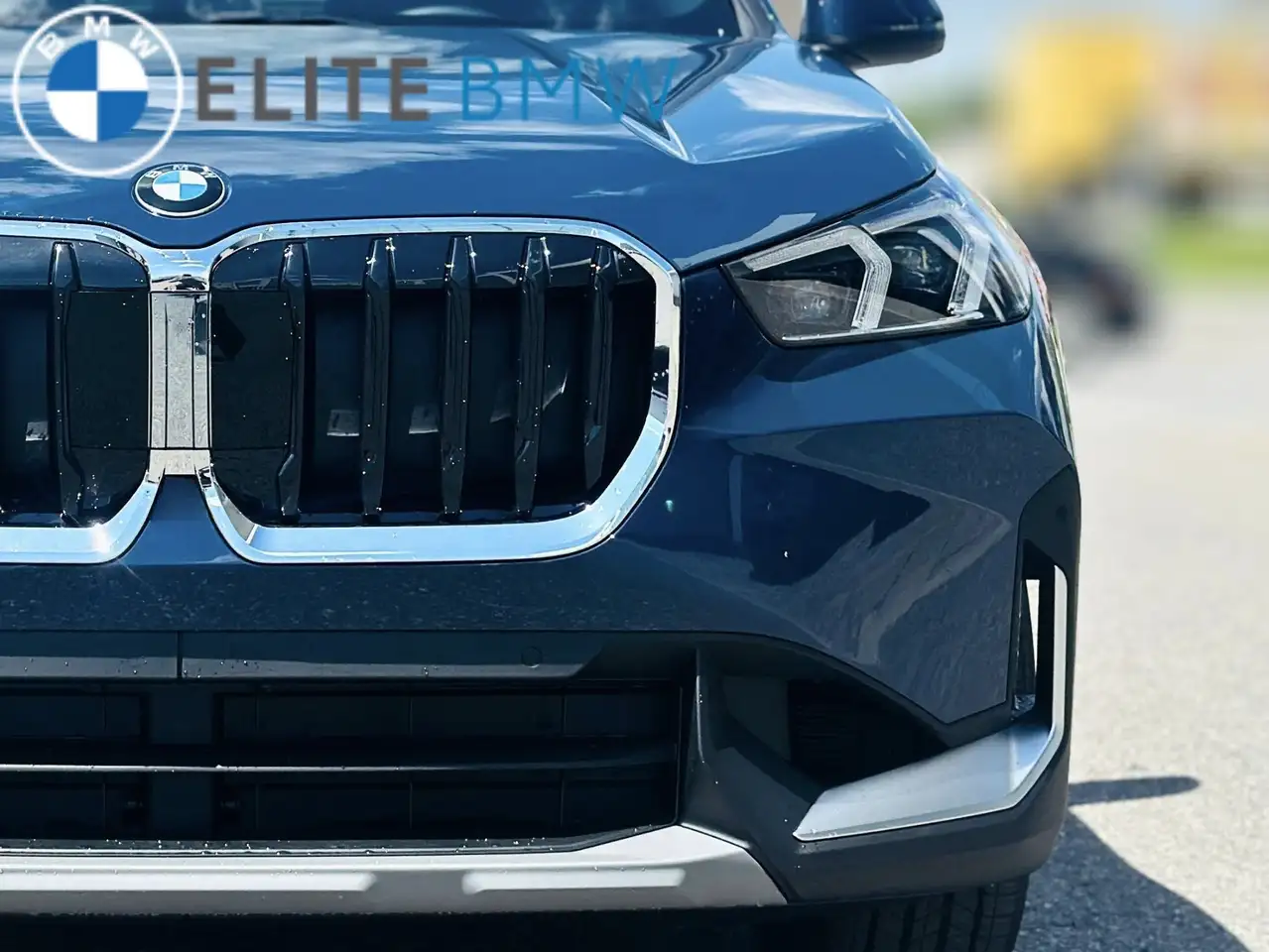 BMW X1 photo BMW X1
