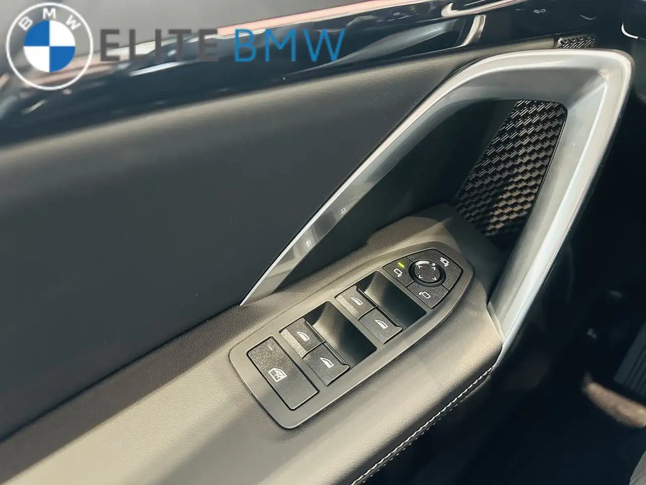 BMW X1 photo BMW X1