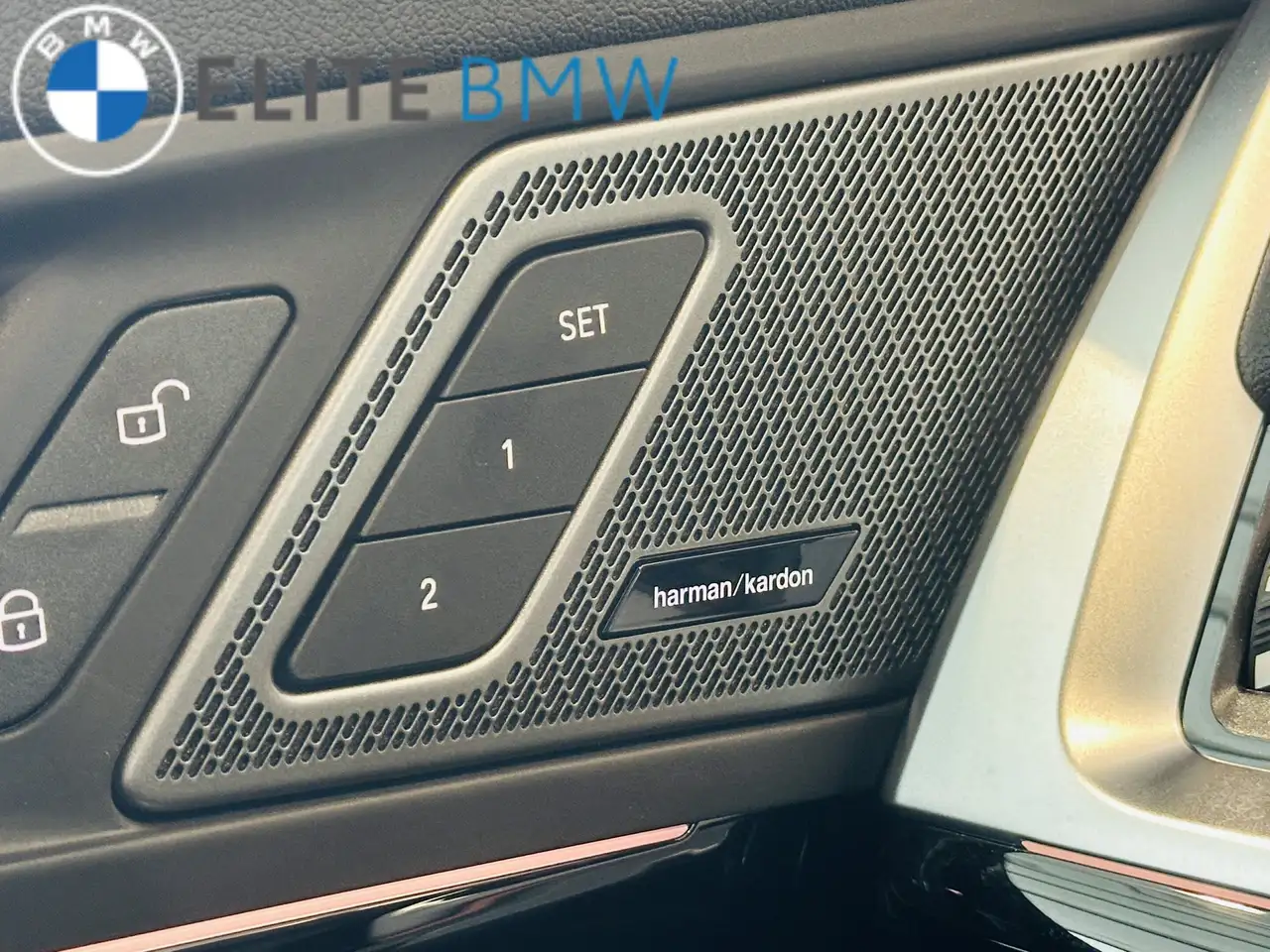 BMW X1 photo BMW X1