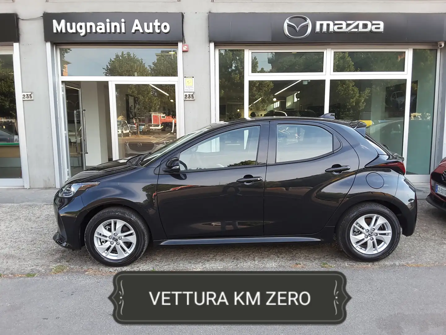 Mazda 2 Hybrid 1.5 VVT e-CVT Centre-Line *KM ZERO* Nero - 1