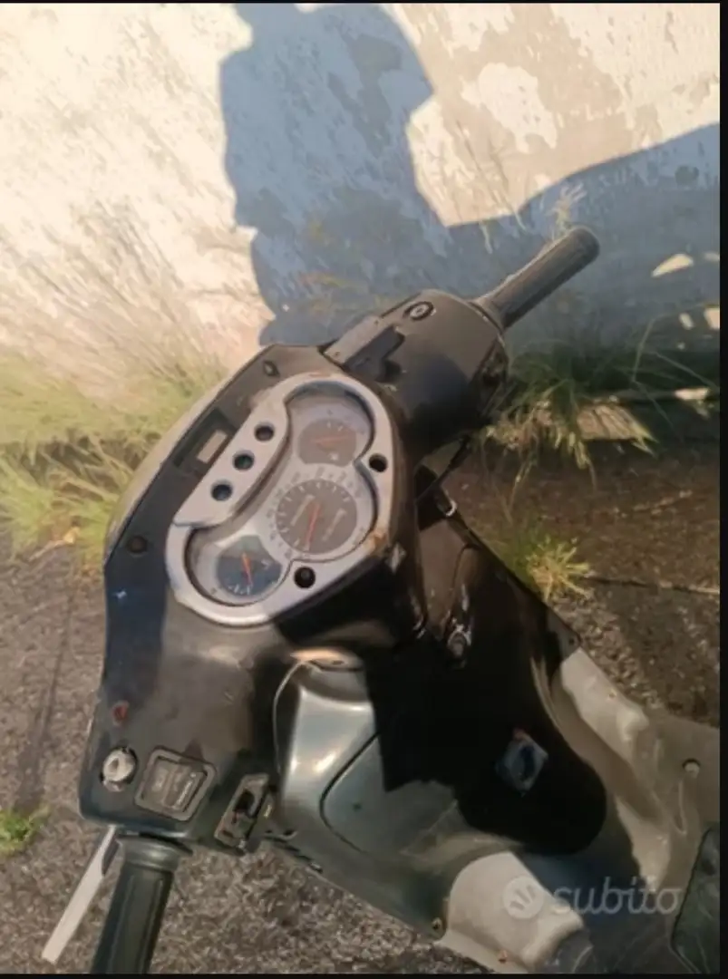 Honda SH 150i A ignezione Negro - 2