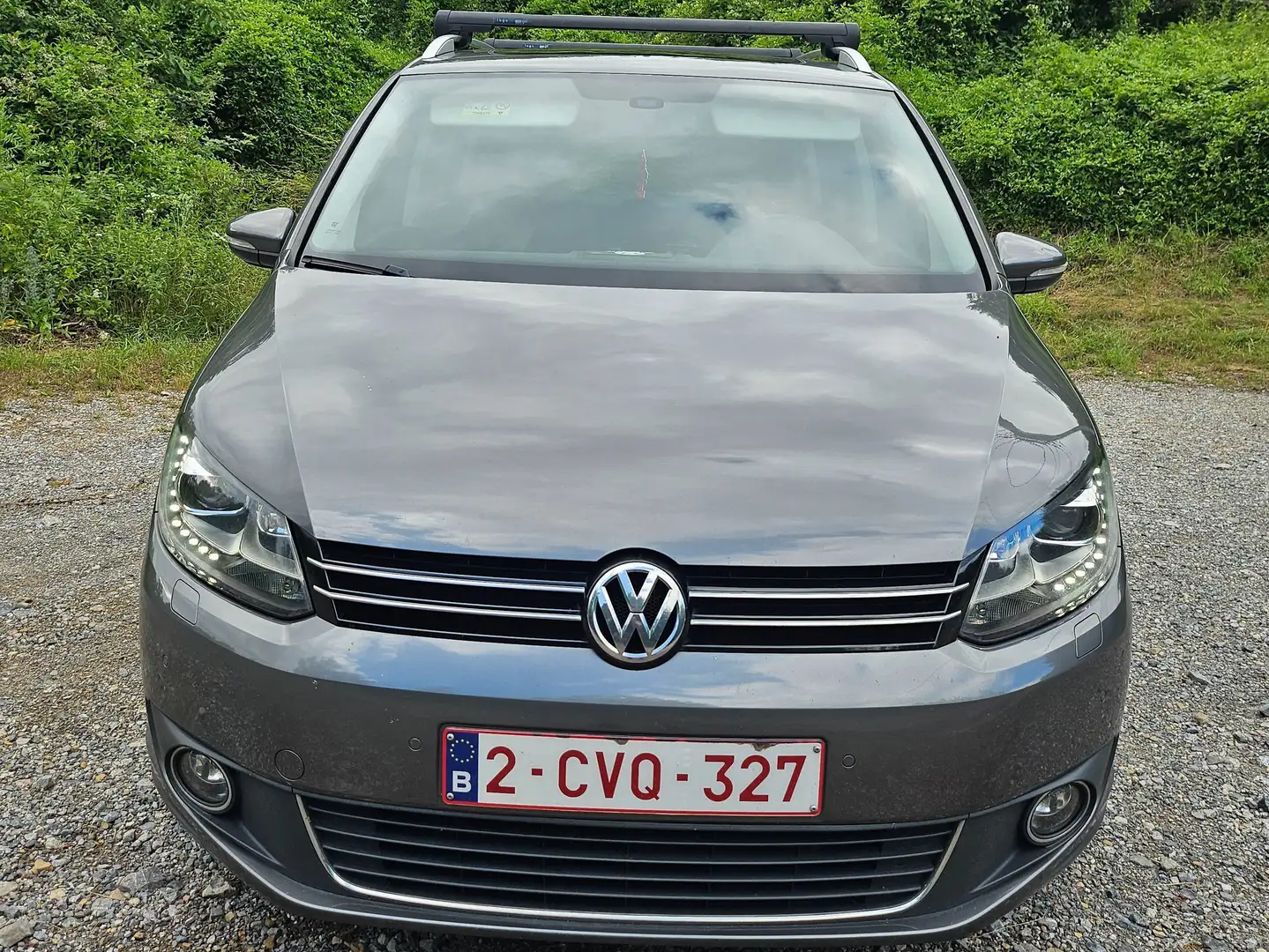 Volkswagen Touran Touran 2.0 TDi Highline DPF DSG Grijs - 2