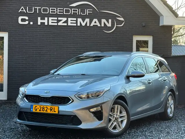 Kia Ceed SW / cee'd SW Sportswagon 1.0 T-GDi DynamicLine Carplay Camera L