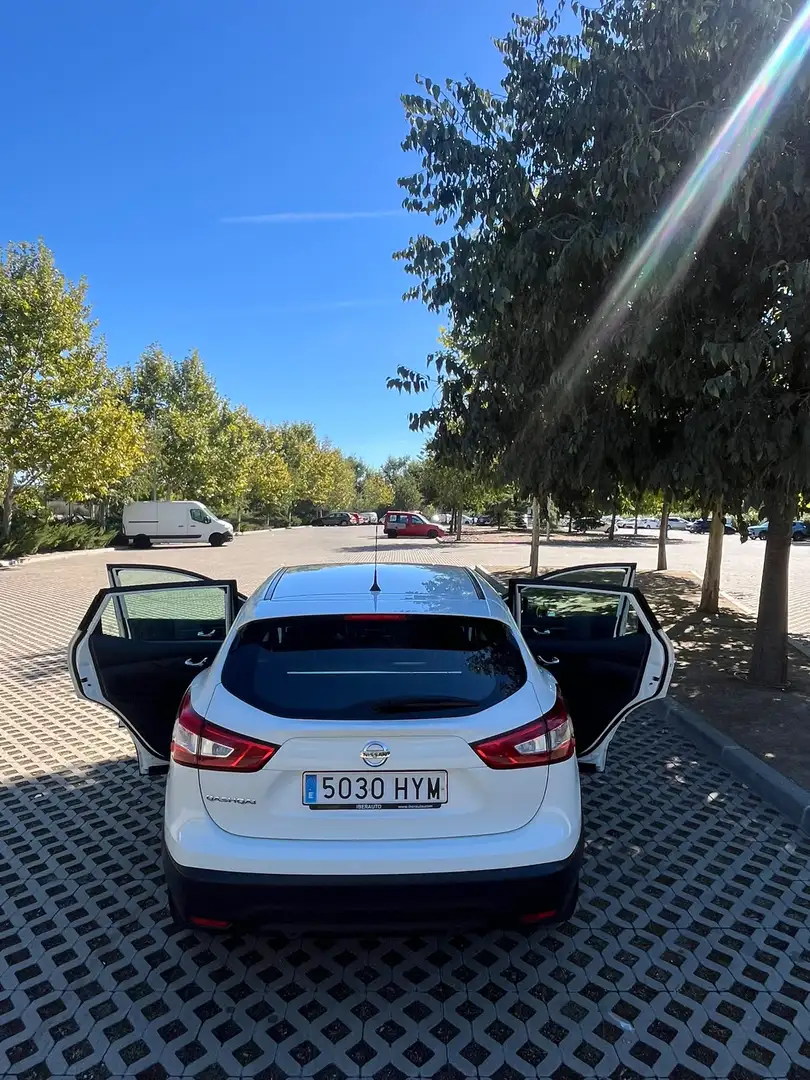 Nissan Qashqai 1.2 Gasolina - 2