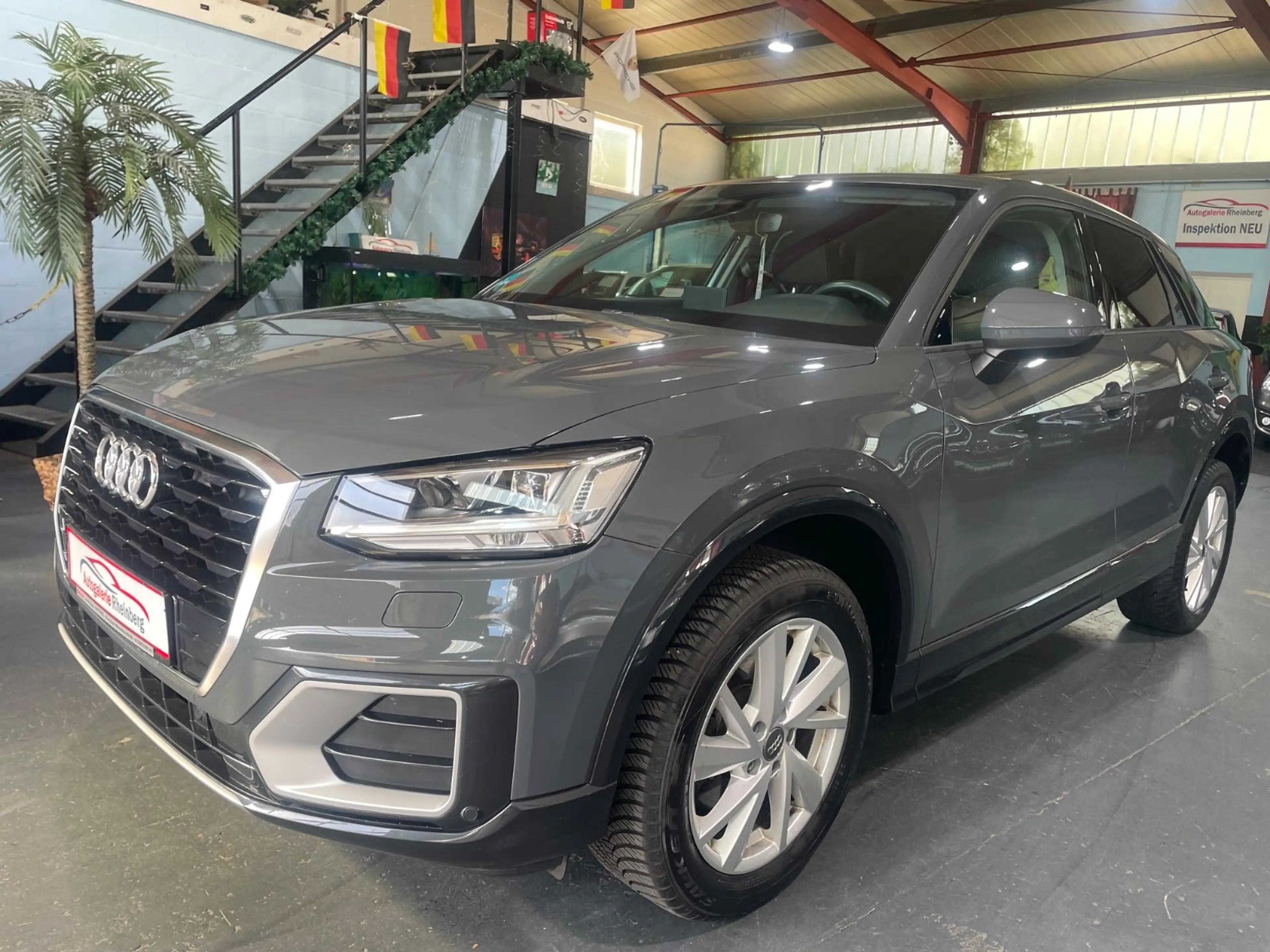 Audi Q2 30 TFSI*AUTOMATIK*GARANTIE*XENON*NAVI*TÜV NEU