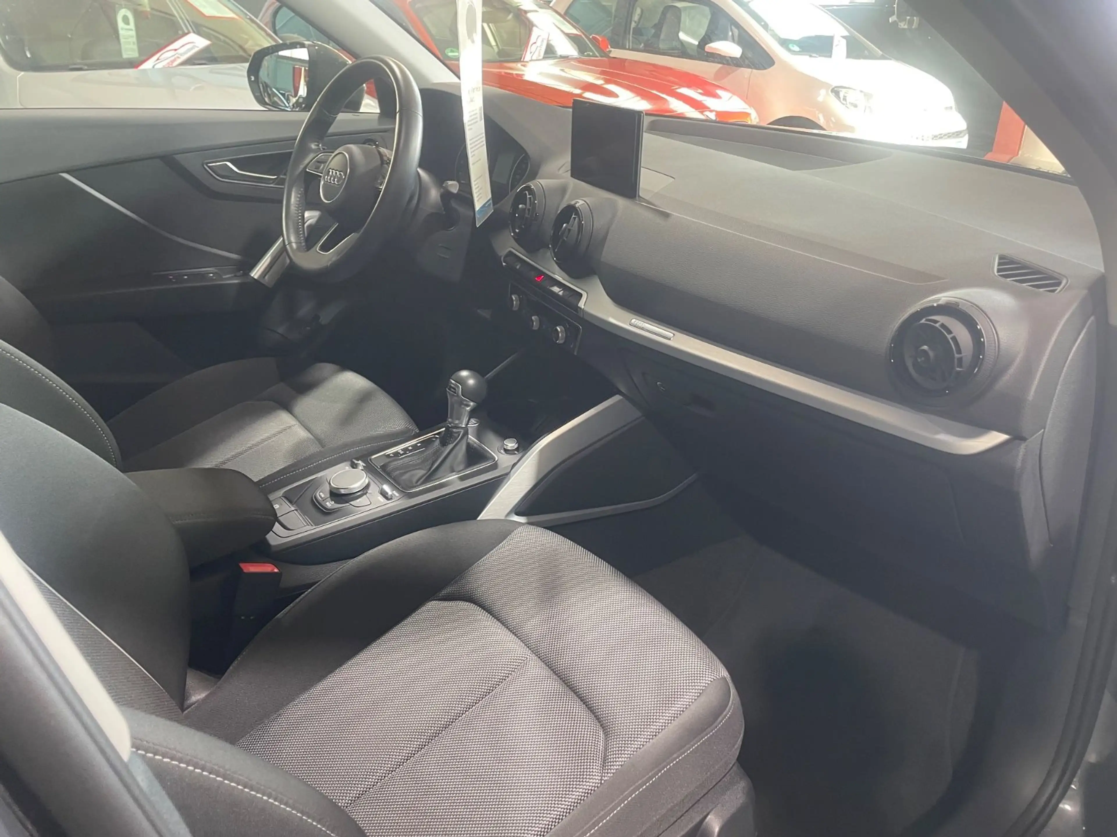 Audi Q2 30 TFSI*AUTOMATIK*GARANTIE*XENON*NAVI*TÜV NEU — photo 7