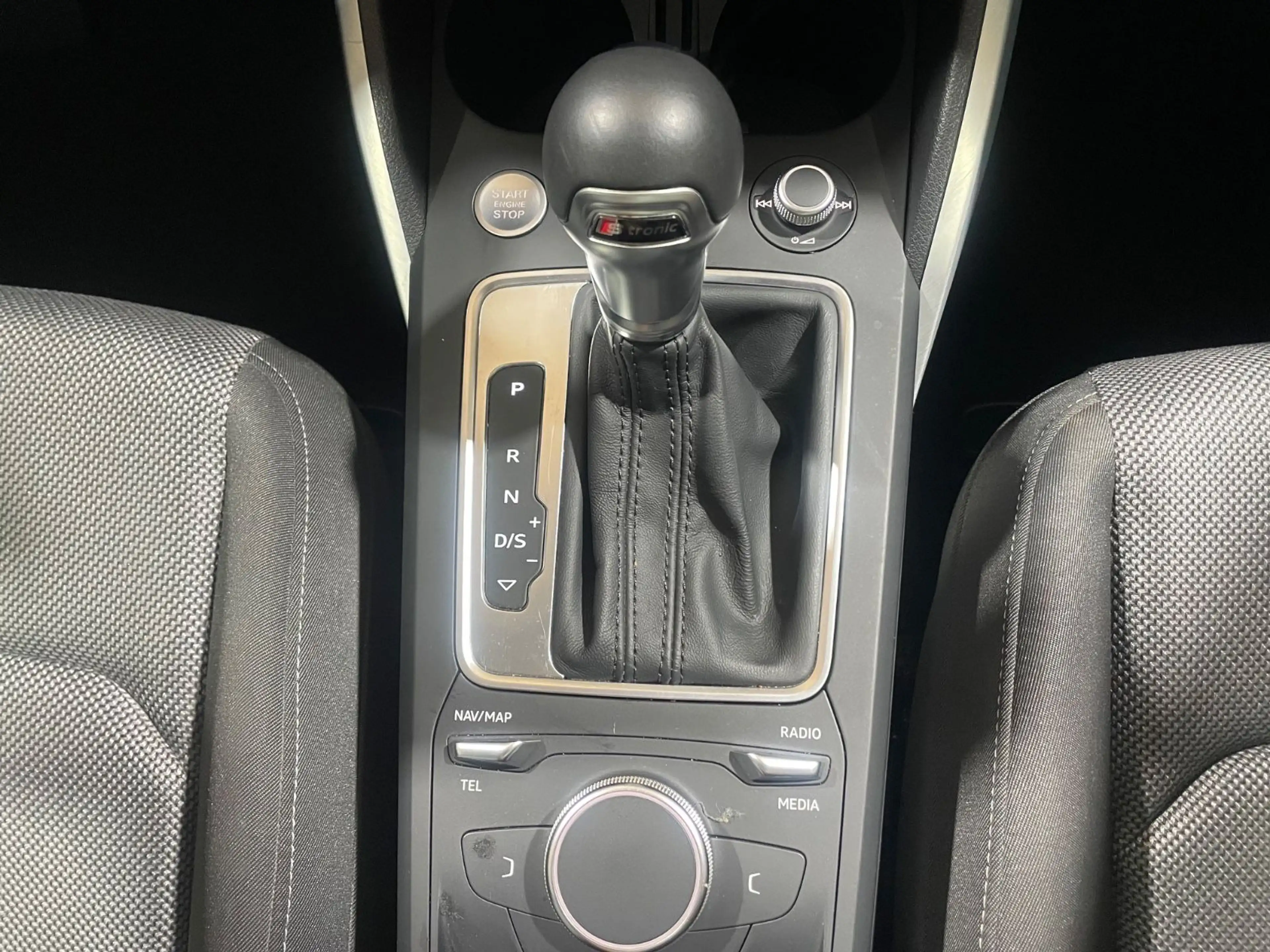 Audi Q2 30 TFSI*AUTOMATIK*GARANTIE*XENON*NAVI*TÜV NEU — photo 15