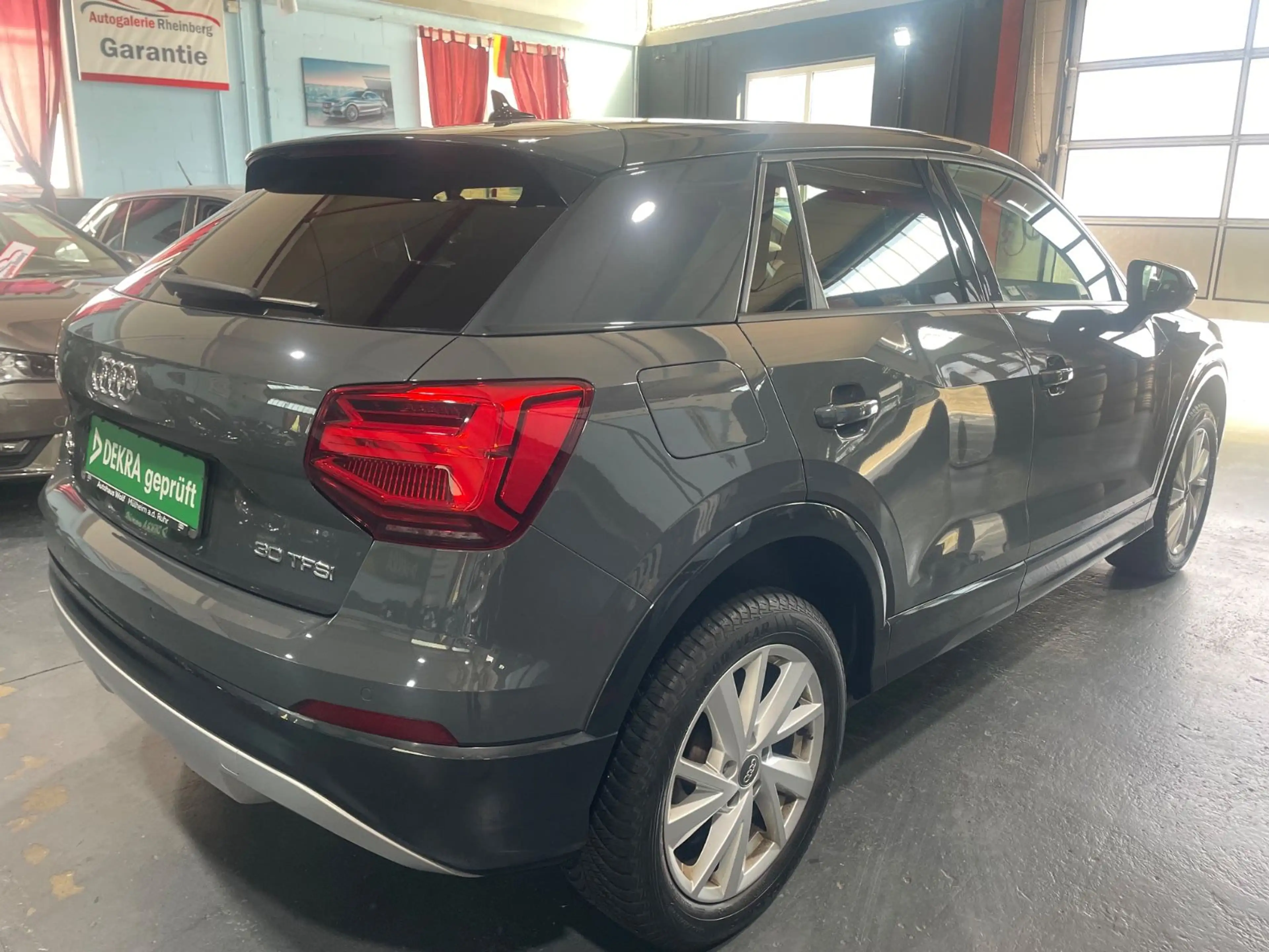 Audi Q2 30 TFSI*AUTOMATIK*GARANTIE*XENON*NAVI*TÜV NEU — photo 6