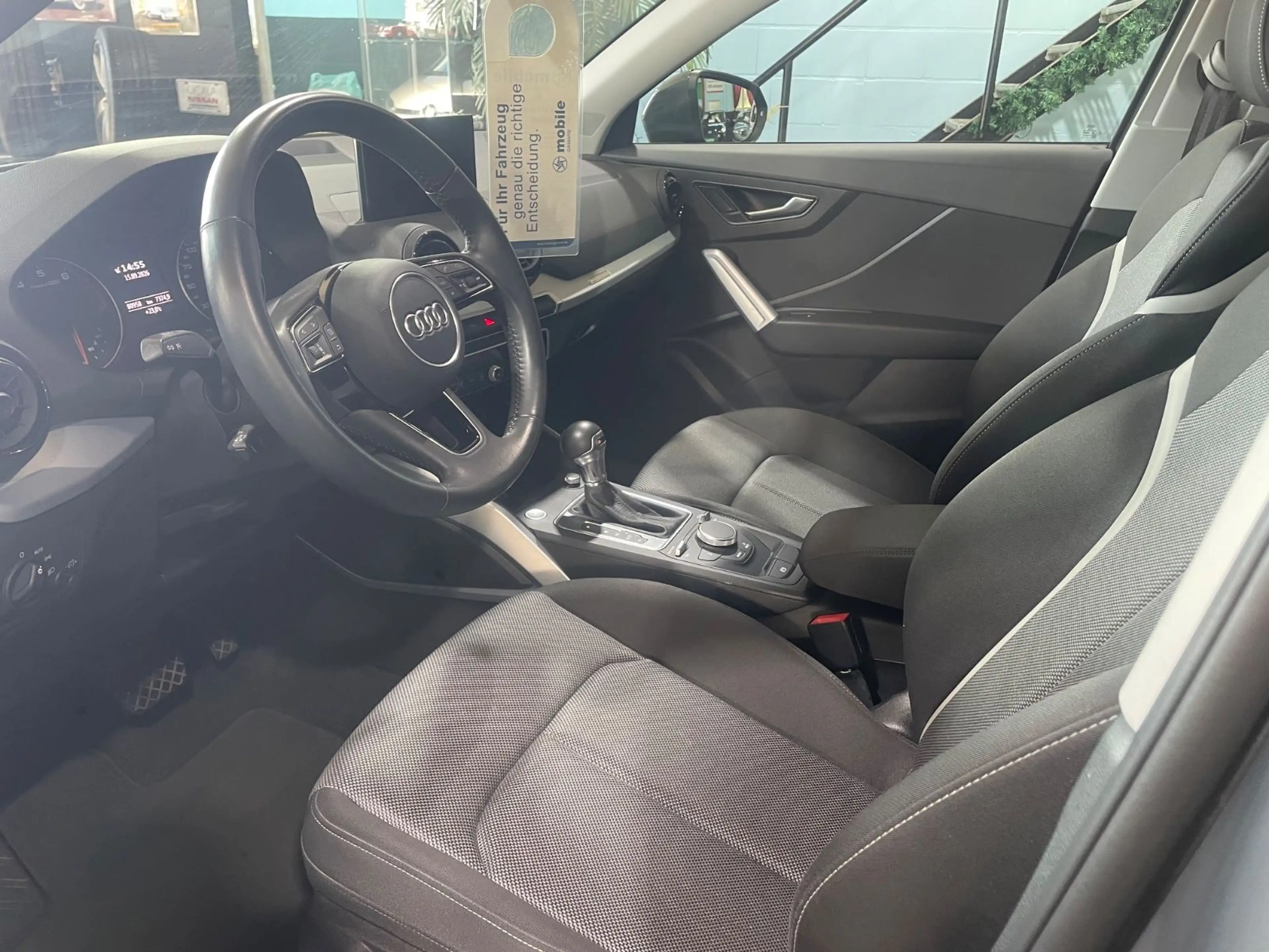 Audi Q2 30 TFSI*AUTOMATIK*GARANTIE*XENON*NAVI*TÜV NEU — photo 9