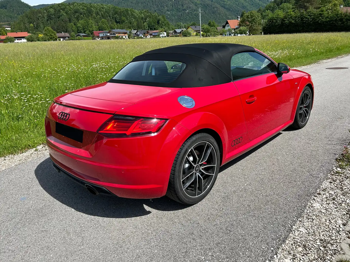 Audi TT TT Roadster 2,0 TFSI Rot - 2