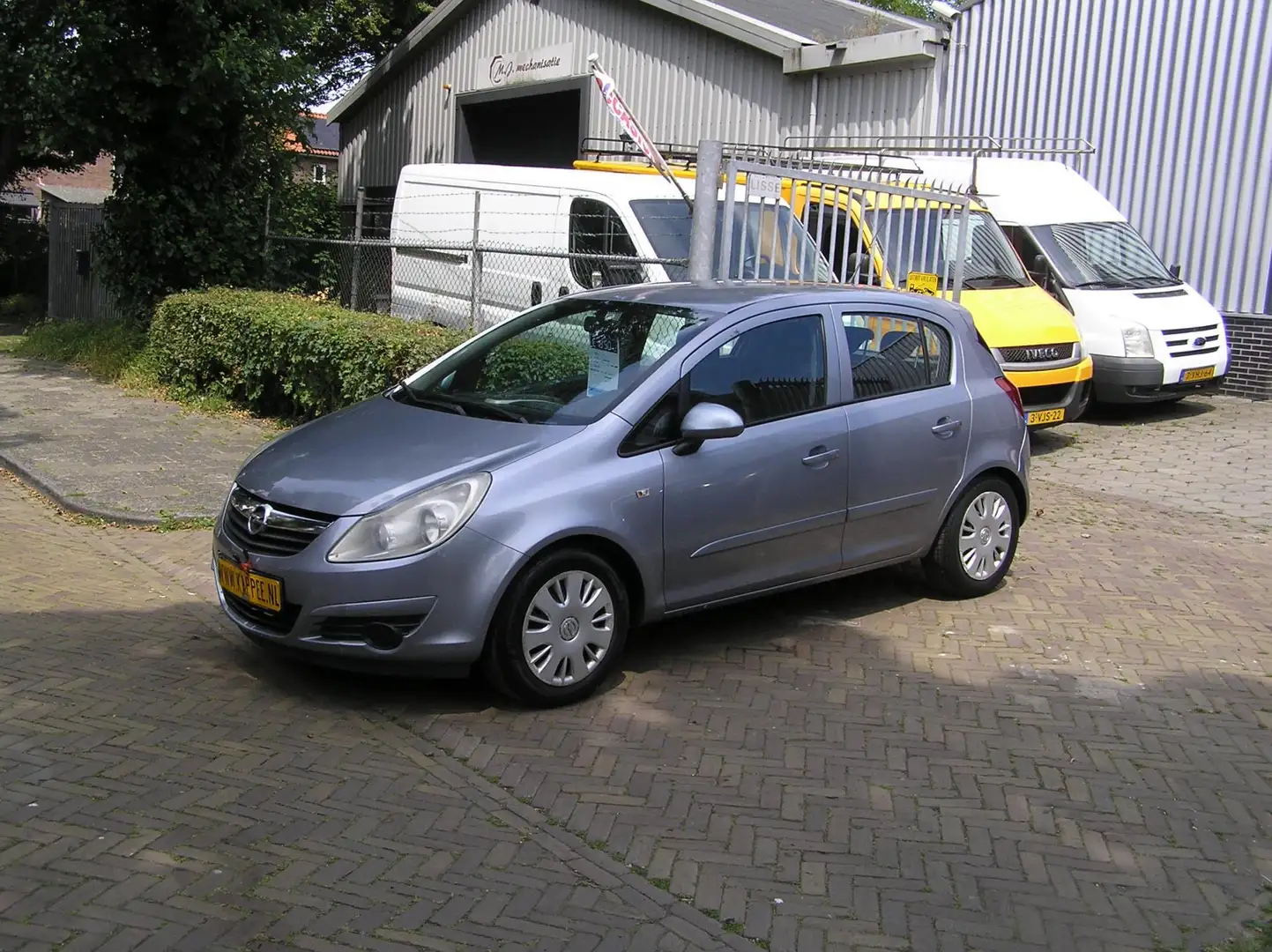 Opel Corsa 1.2-16V Business nap airco nieuwe apk Grau - 1