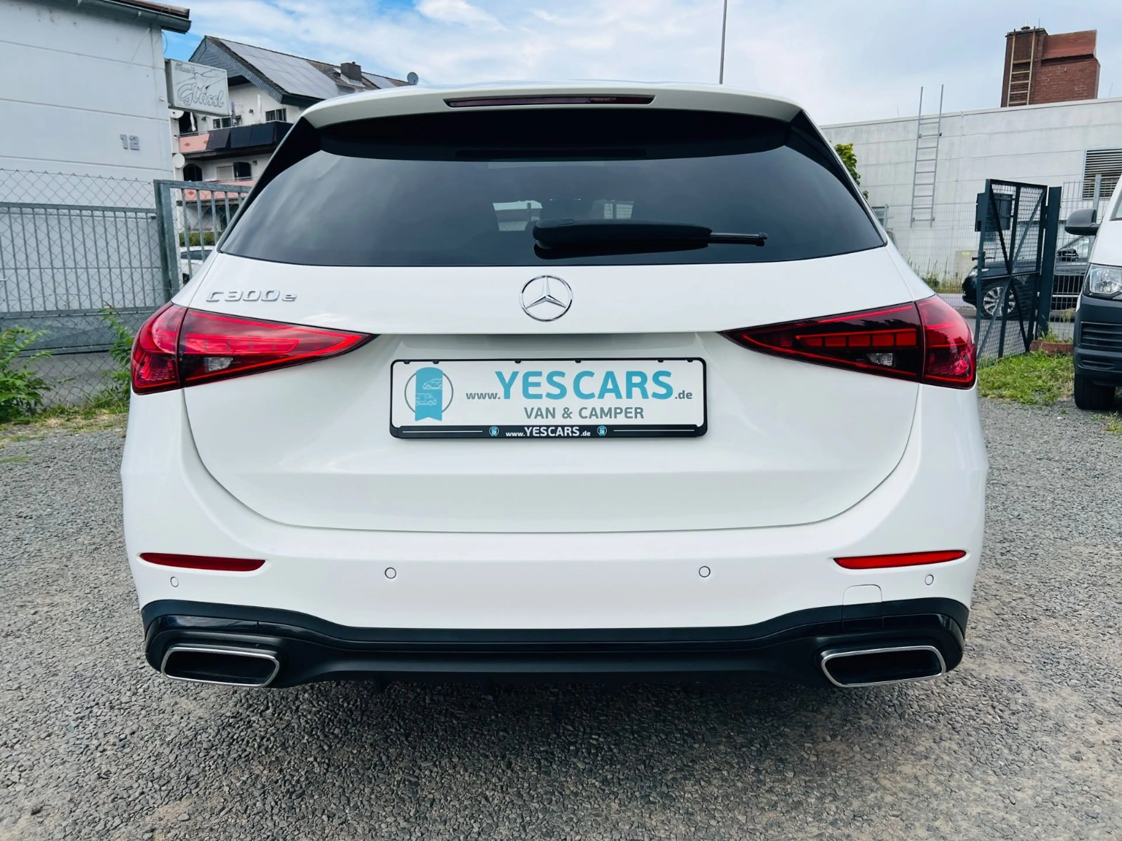 Mercedes-Benz C 300 e T-Modell/Pano/Carplay/AMG-Line — photo 4