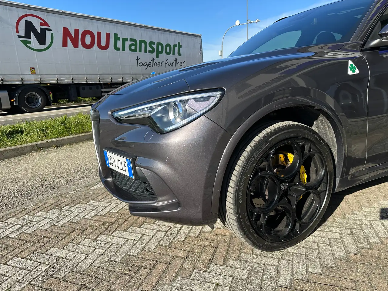 Alfa Romeo Stelvio 2021 — фото 13