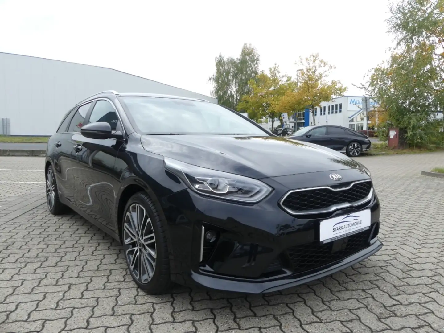 Kia Ceed / cee'd Sportswagon GT-Line 1.4 T-GDI Navigation Sitzheizu Schwarz - 2
