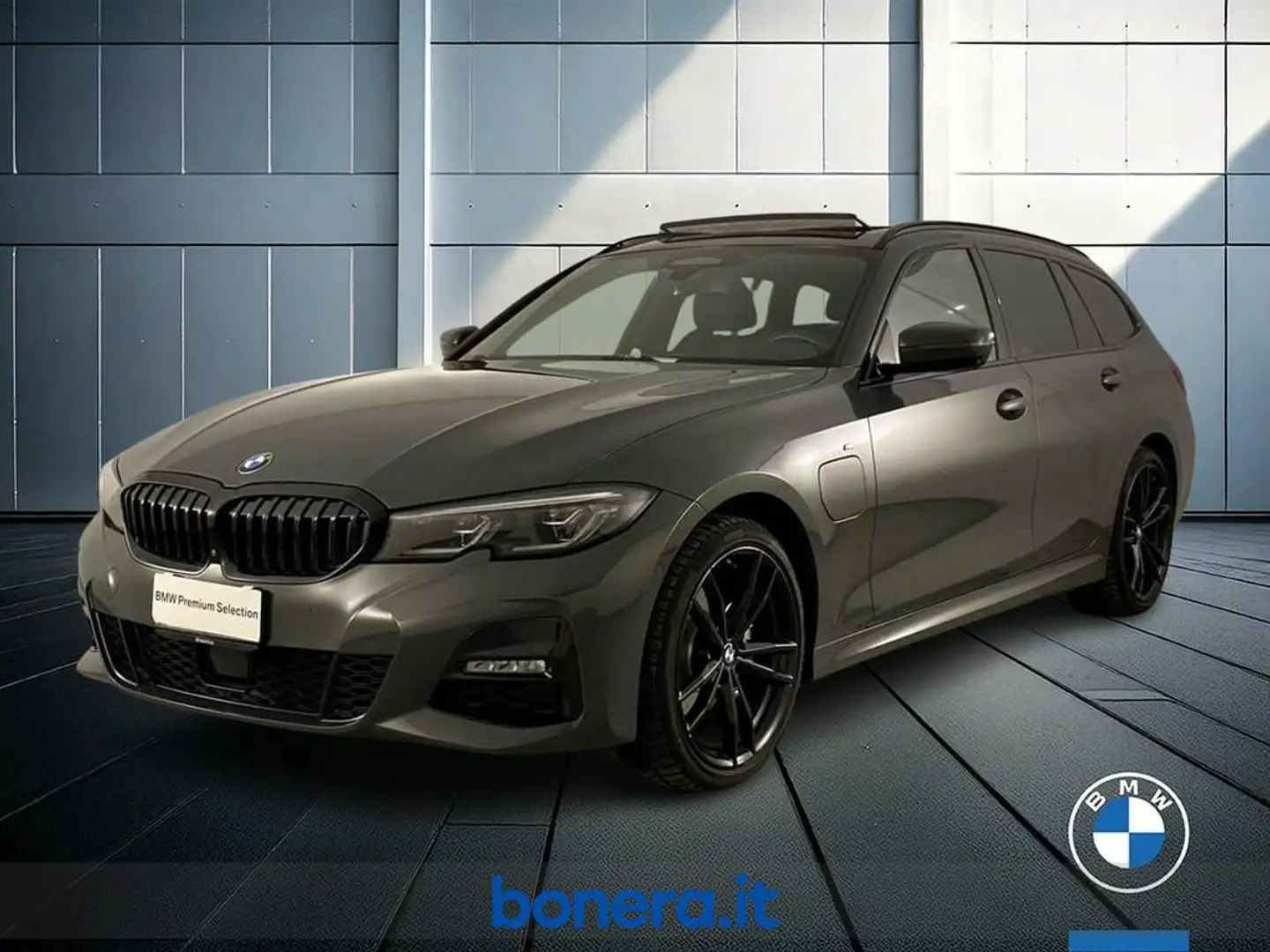 BMW 320 e Touring Msport auto Nero - 1