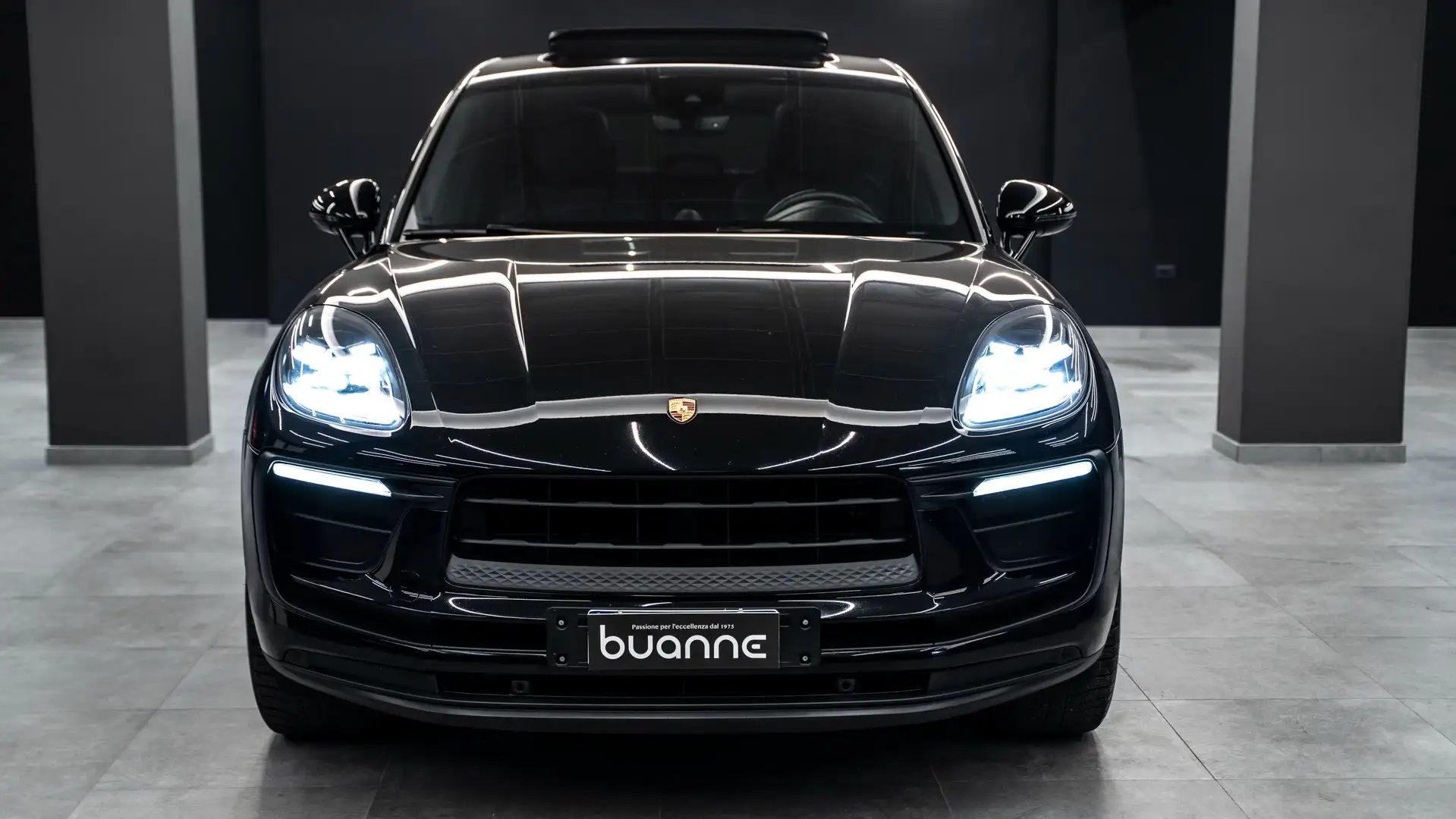 Porsche Macan 2.0 265CV PDK TETTO APR. SOSP BOSE CHRONO FULLOPT Nero - 2