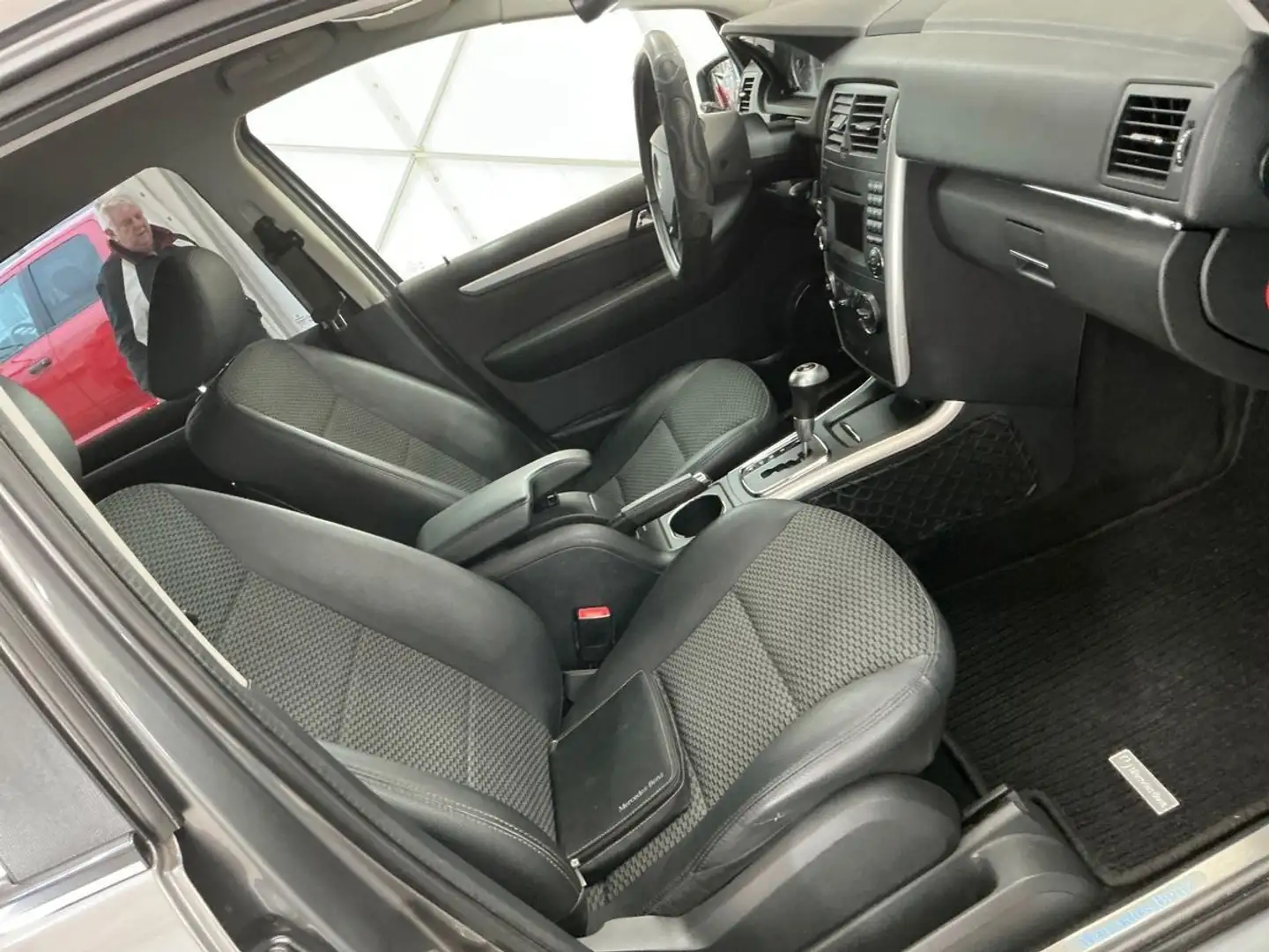 Mercedes-Benz B 200 CDI Automatik/AHK/SHZ/Geplfegt Grau - 2