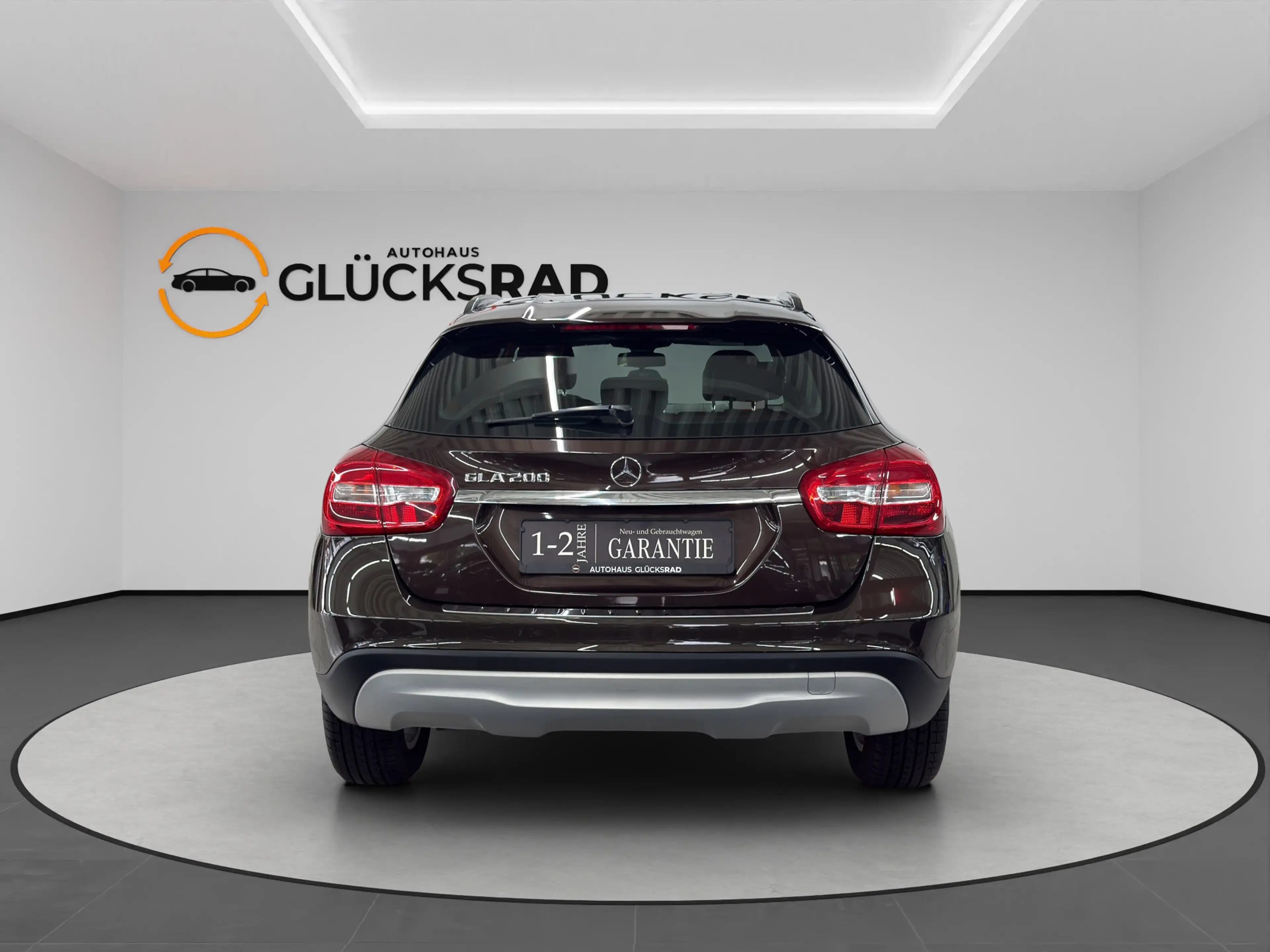 Mercedes-Benz GLA 200 GLA 200 T-Leder HU Service neu Bluetooth — photo 7