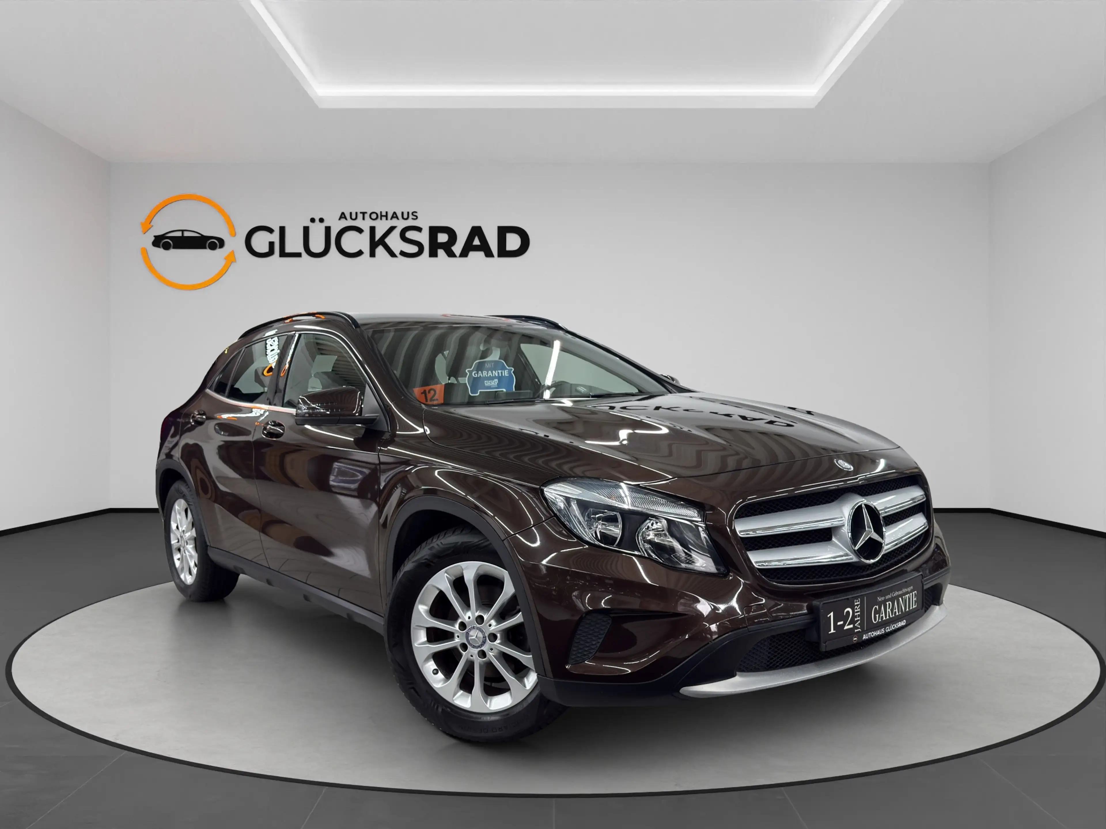 Mercedes-Benz GLA 200 GLA 200 T-Leder HU Service neu Bluetooth — photo 13