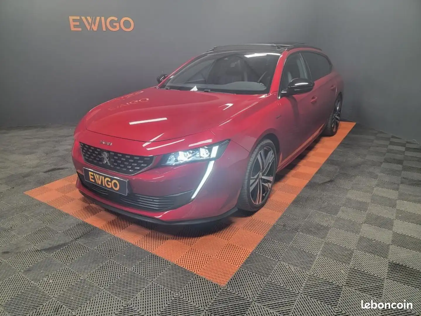 Peugeot 508 2.0 BLUEHDI 180ch GT Line EAT8 Toit ouvrant Rouge - 1