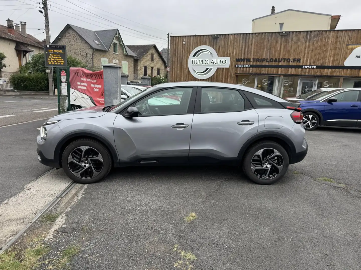 Citroen C4 1.5 BlueHDi - 110 S\u0026S Feel Pack Gps + Camera AR + Clim Gris - 2