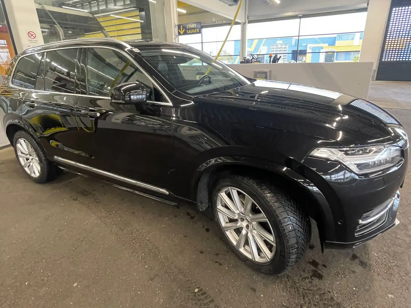 Volvo XC90 XC90 D5 AWD Inscription Inscription Schwarz - 2