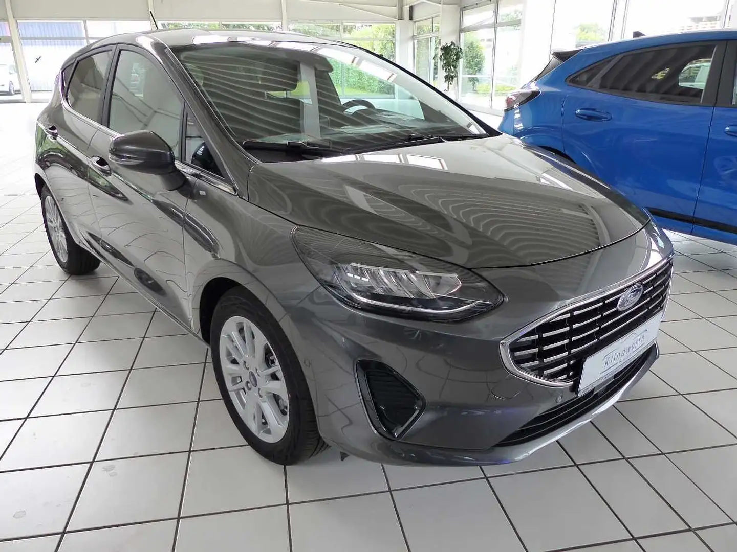 Ford Fiesta 1.0 EcoBoost Titanium X Navi,iACC,Kamera Grau - 2