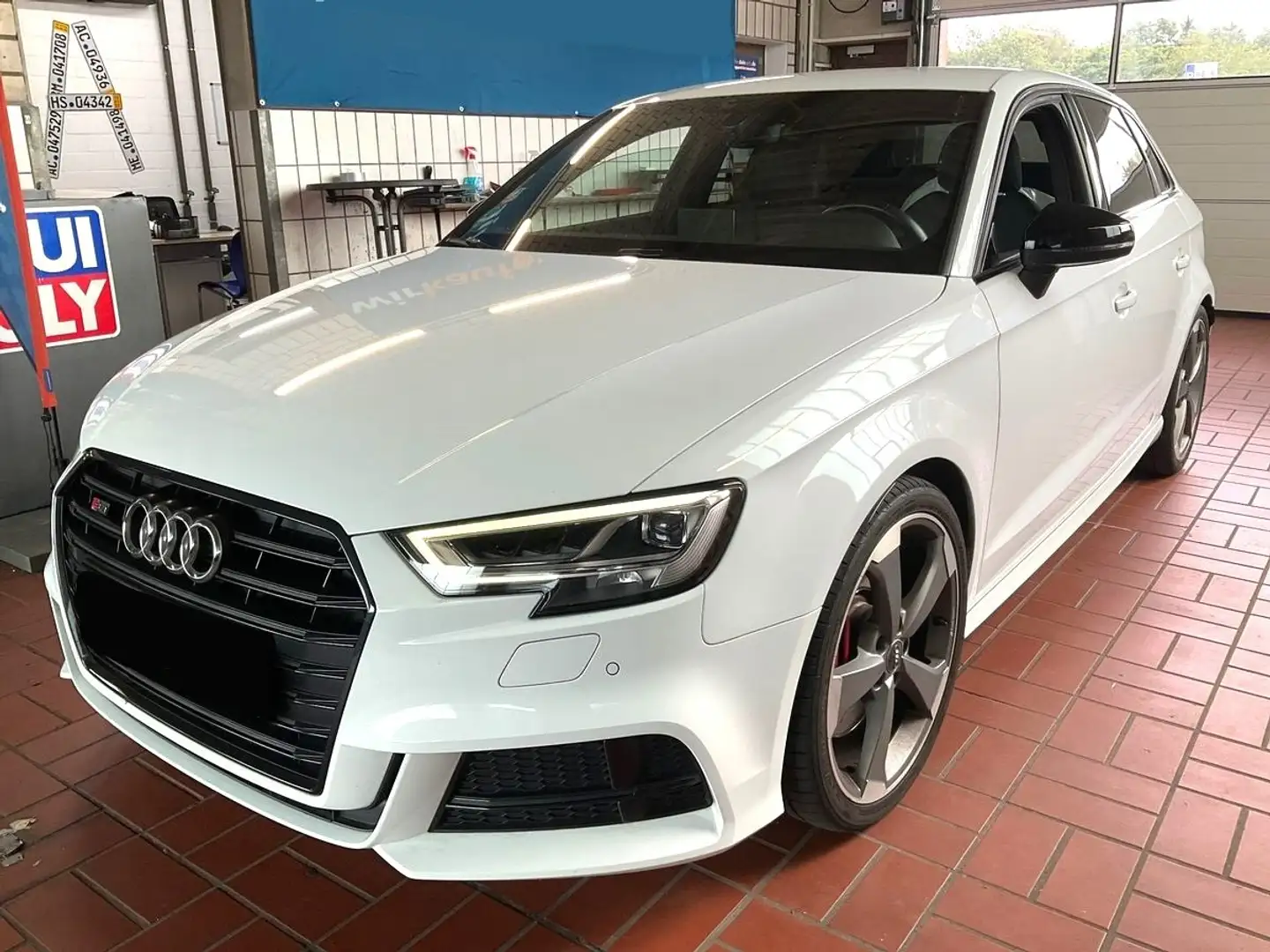 Audi S3 Sportback 310PS QUATTRO SCHALTER! 1.HAND B&O+MATRI Blanco - 2
