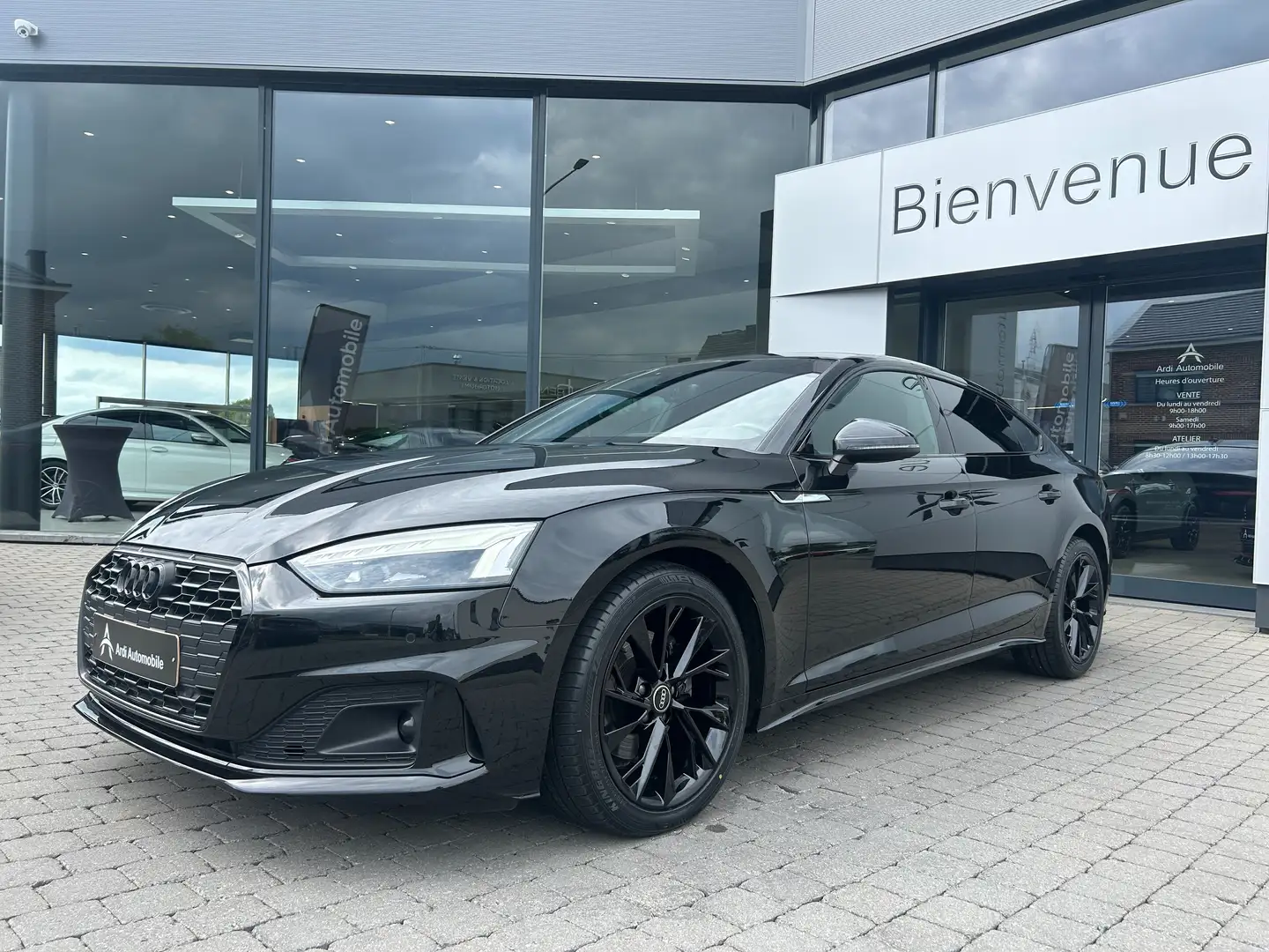 Audi A5 Sportback 2.0 TDi S tronic *1ER PROP*GARANTIE* Noir - 1