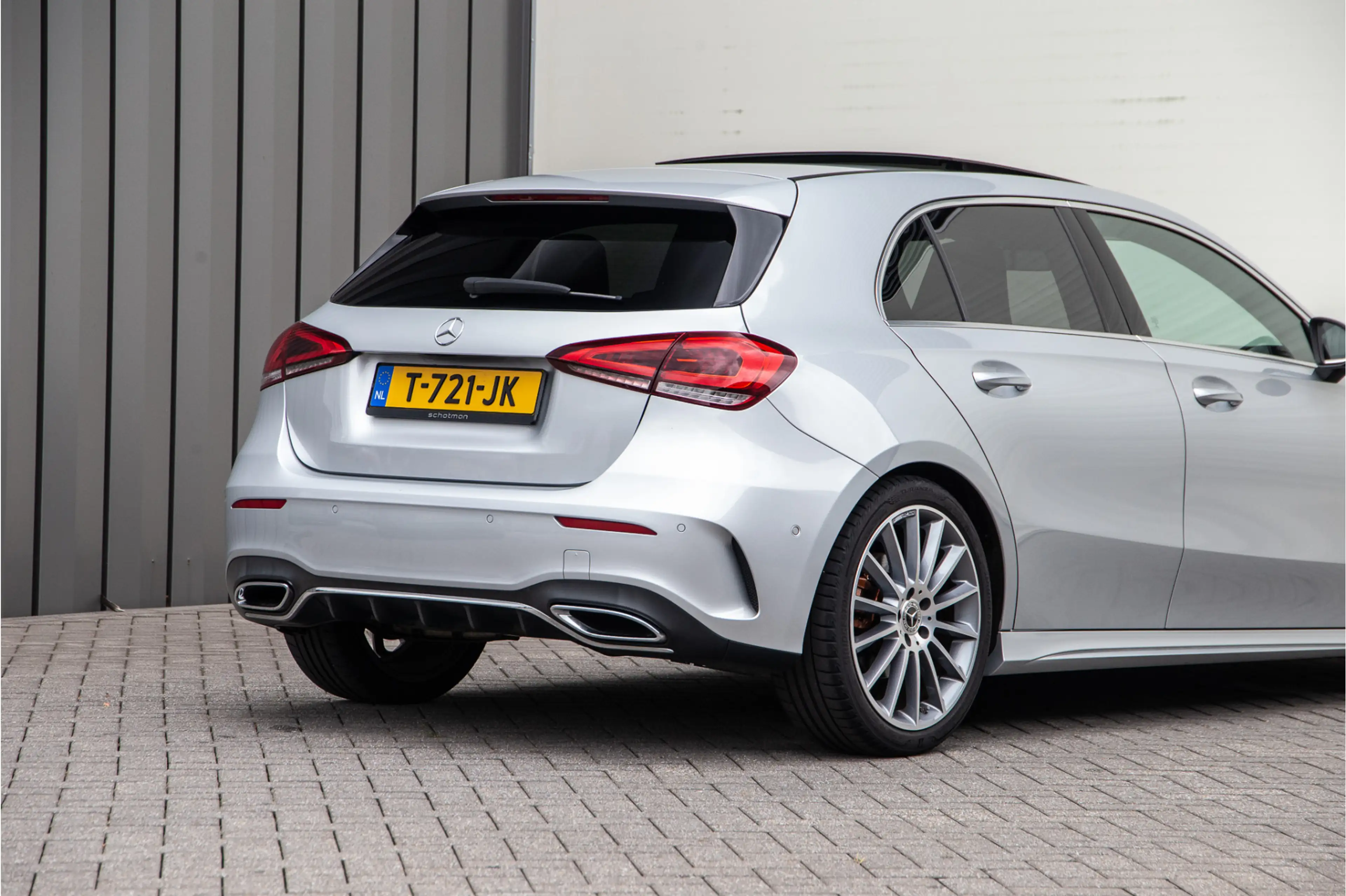 Mercedes-Benz A 200 AMG Premium, Pano, Widescreen, Sfeerverlichting, 1 — photo 20