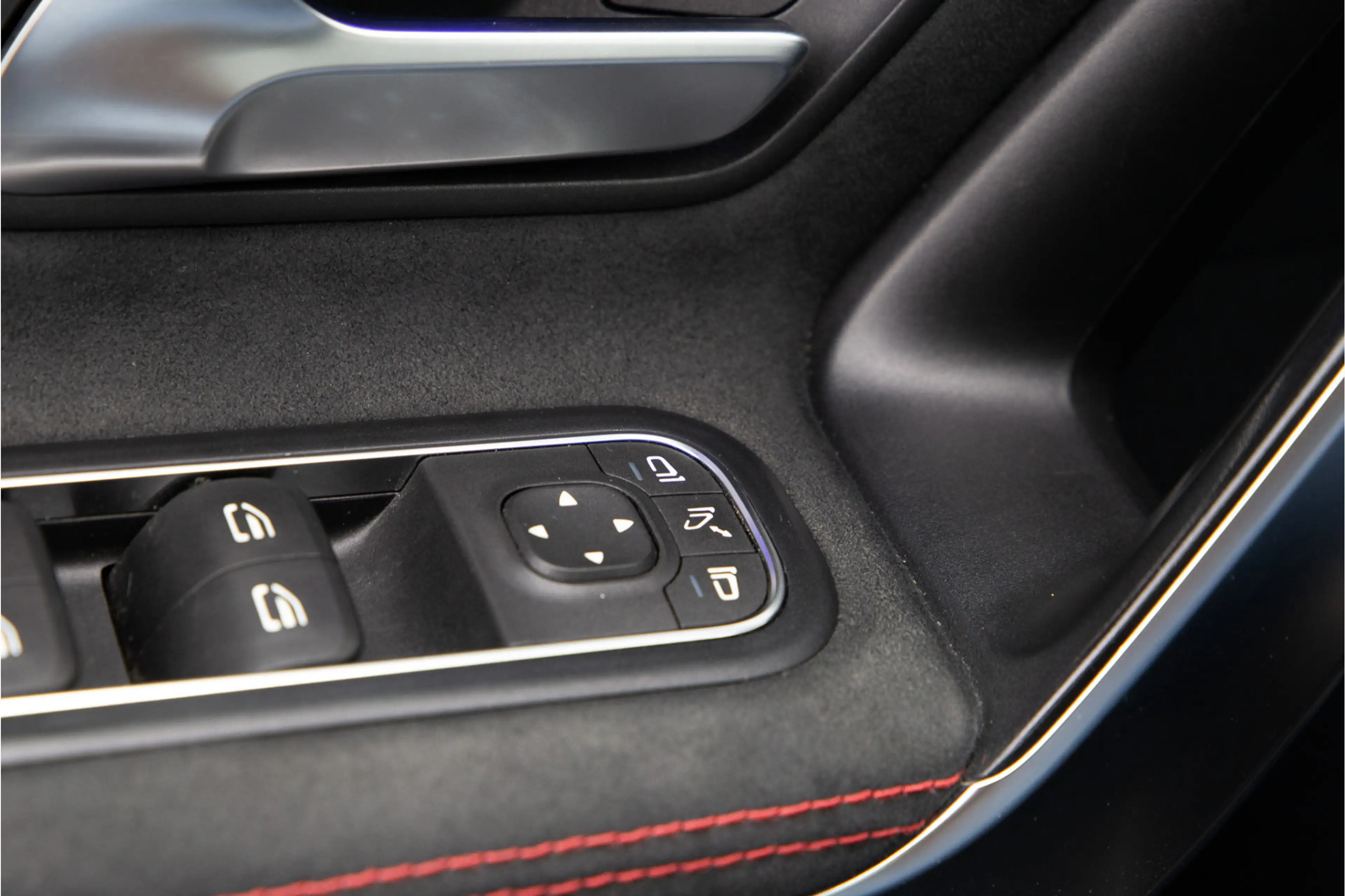 Mercedes-Benz A 200 AMG Premium, Pano, Widescreen, Sfeerverlichting, 1 — photo 33