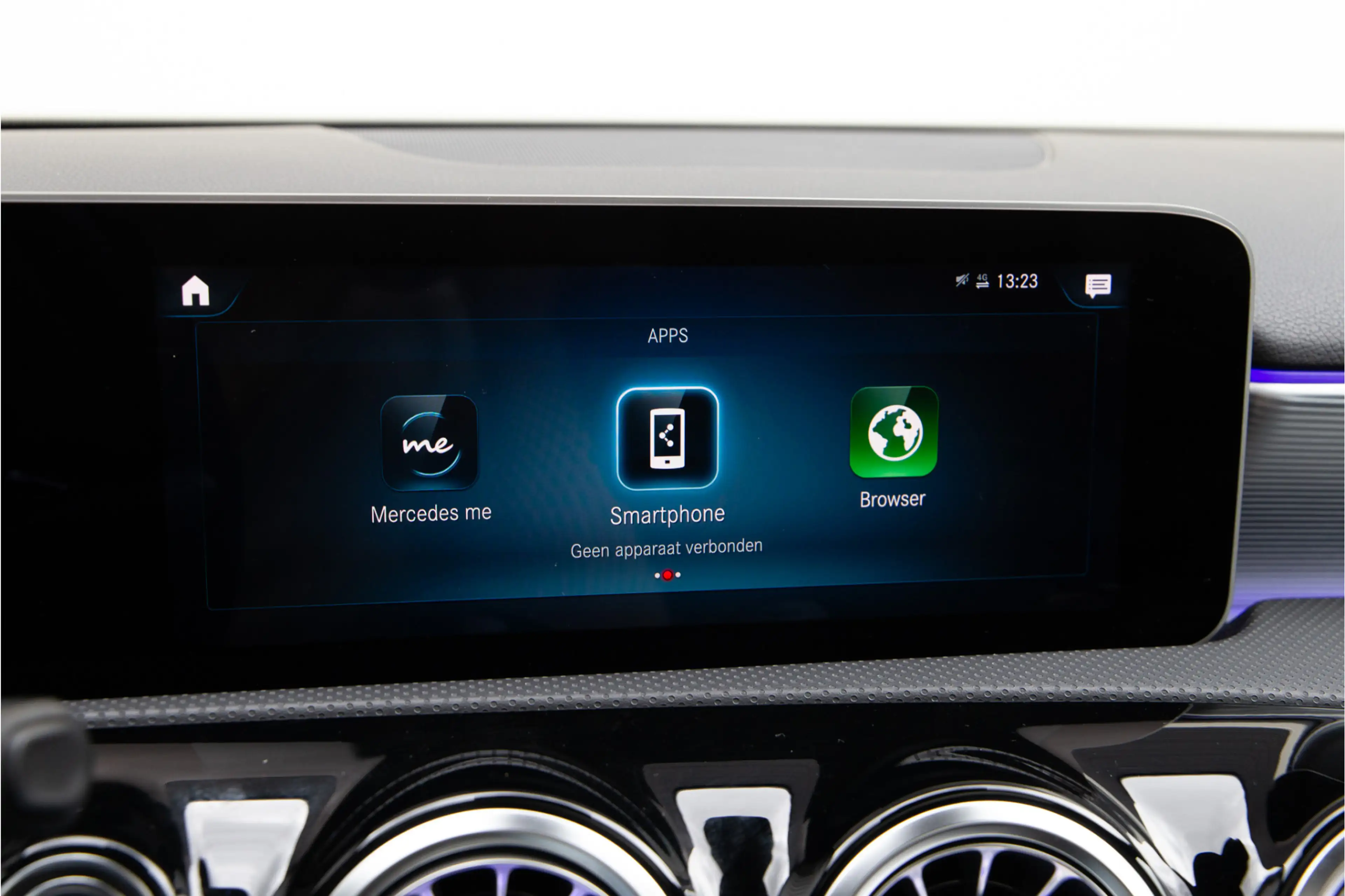 Mercedes-Benz A 200 AMG Premium, Pano, Widescreen, Sfeerverlichting, 1 — photo 34