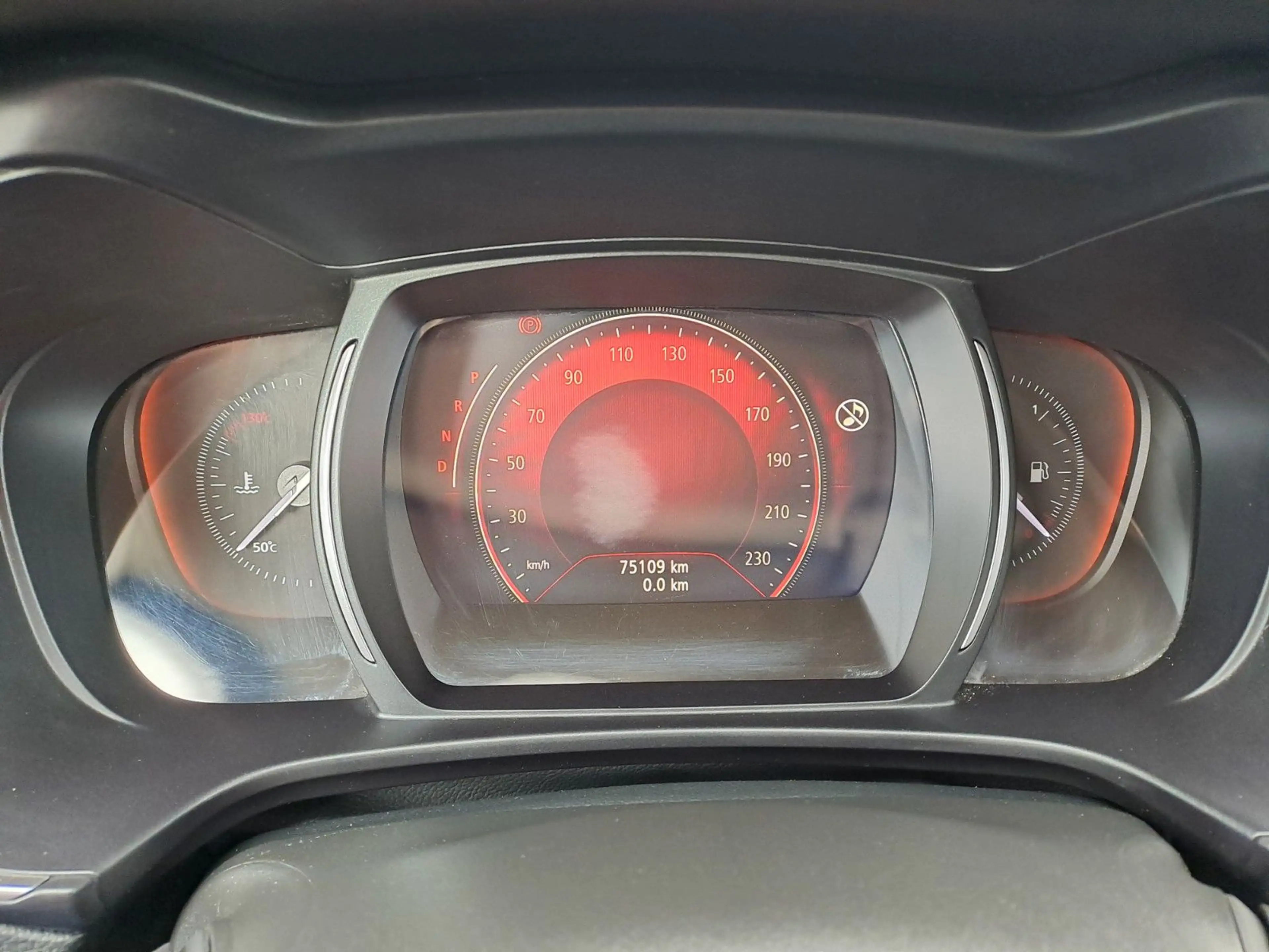 Renault Koleos Techno 4WD dCi 185 — photo 22