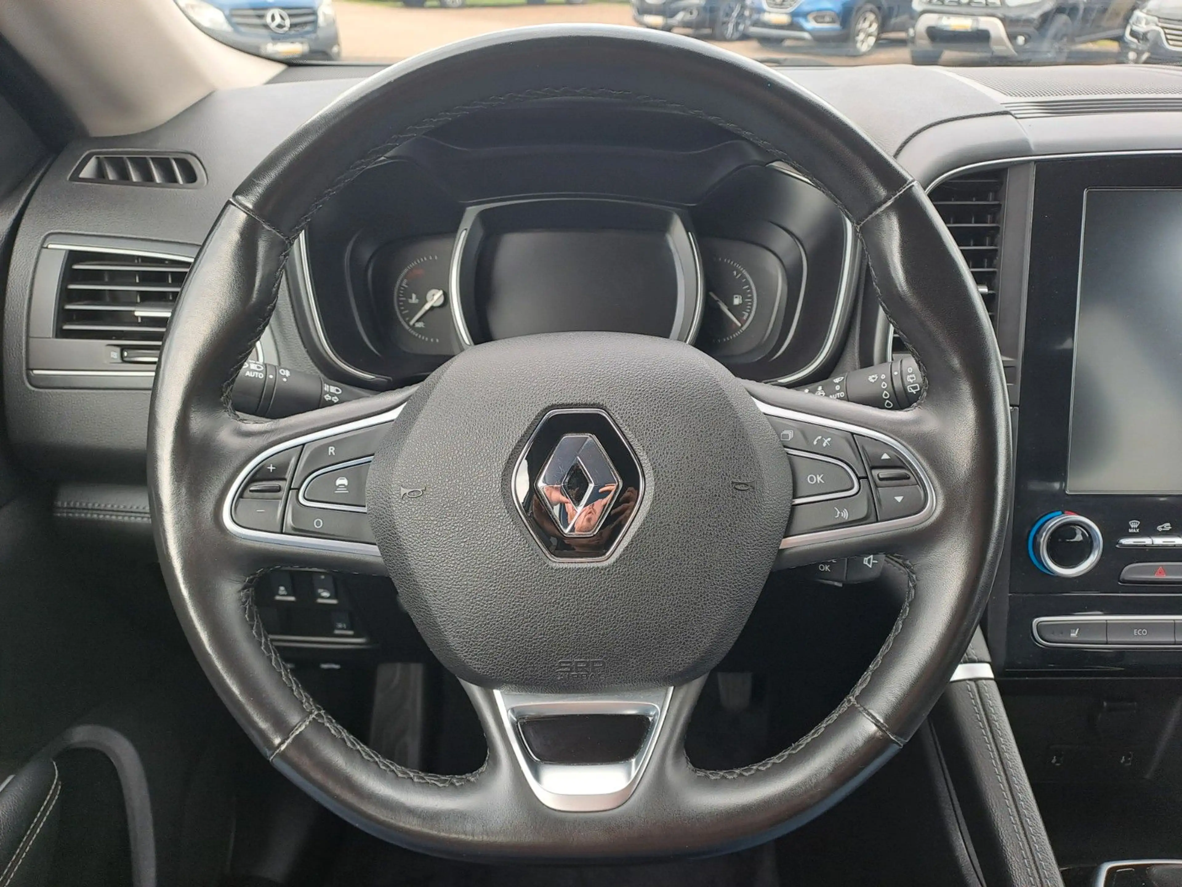 Renault Koleos Techno 4WD dCi 185 — photo 17
