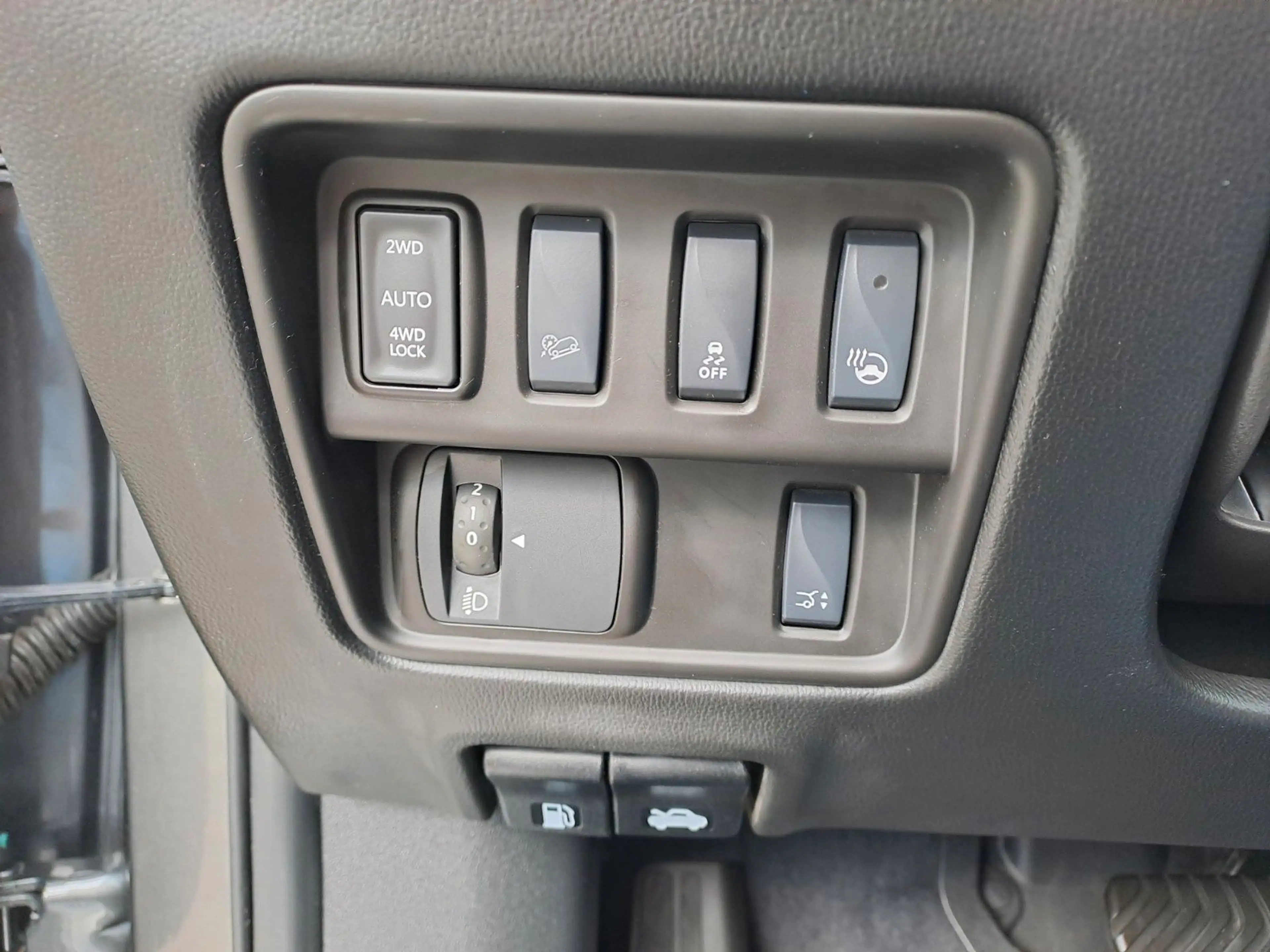 Renault Koleos Techno 4WD dCi 185 — photo 23
