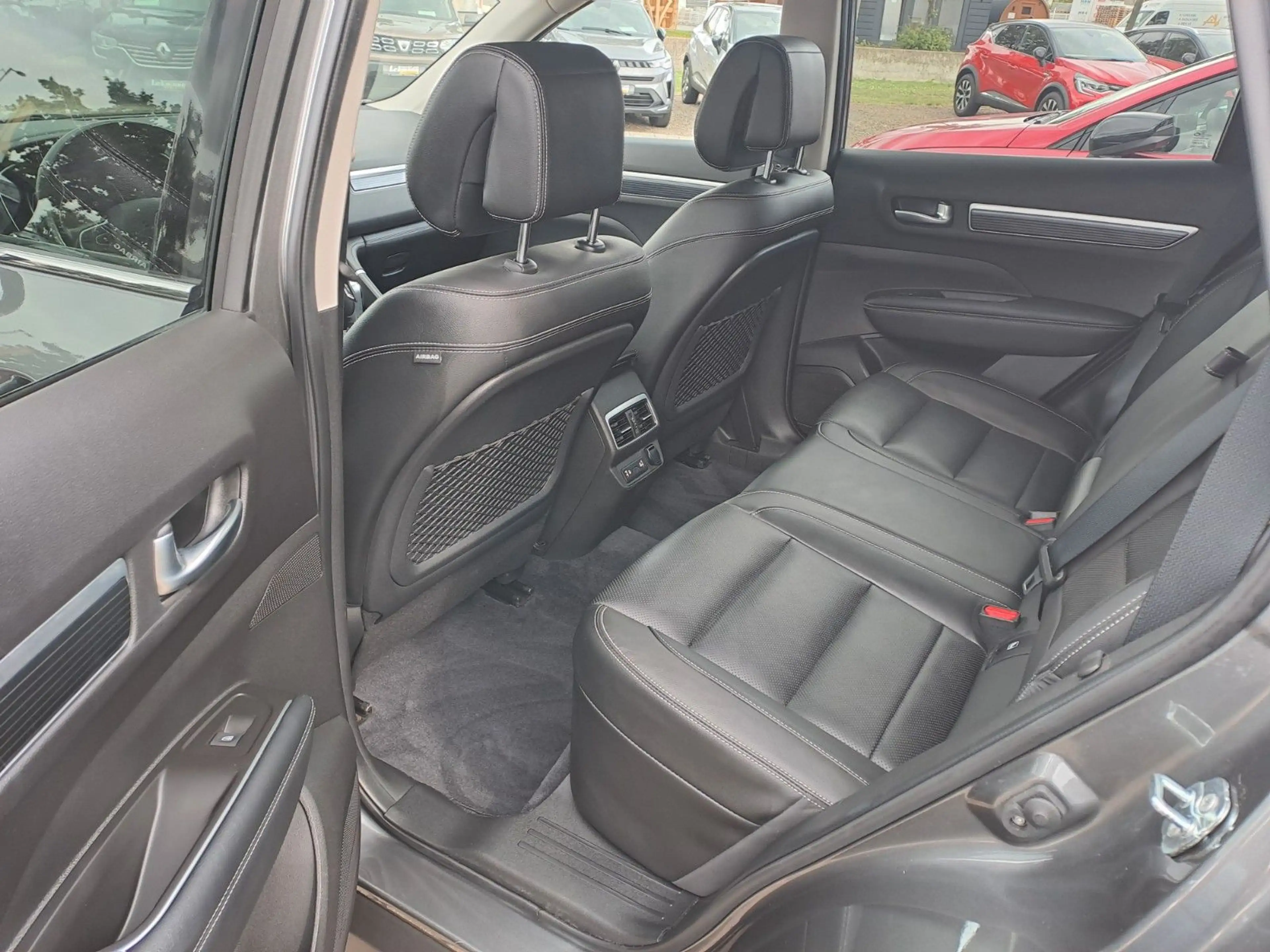 Renault Koleos Techno 4WD dCi 185 — photo 13