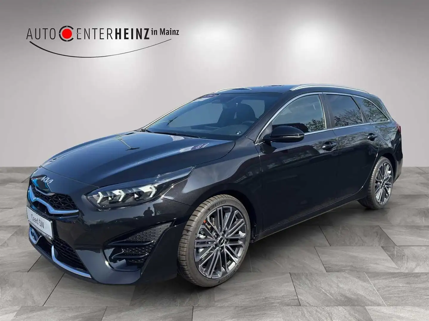 Kia Ceed SW / cee'd SW 1.5 T-GDI DCT7 OPF GT Line GT-Line mit Technologie Czarny - 1