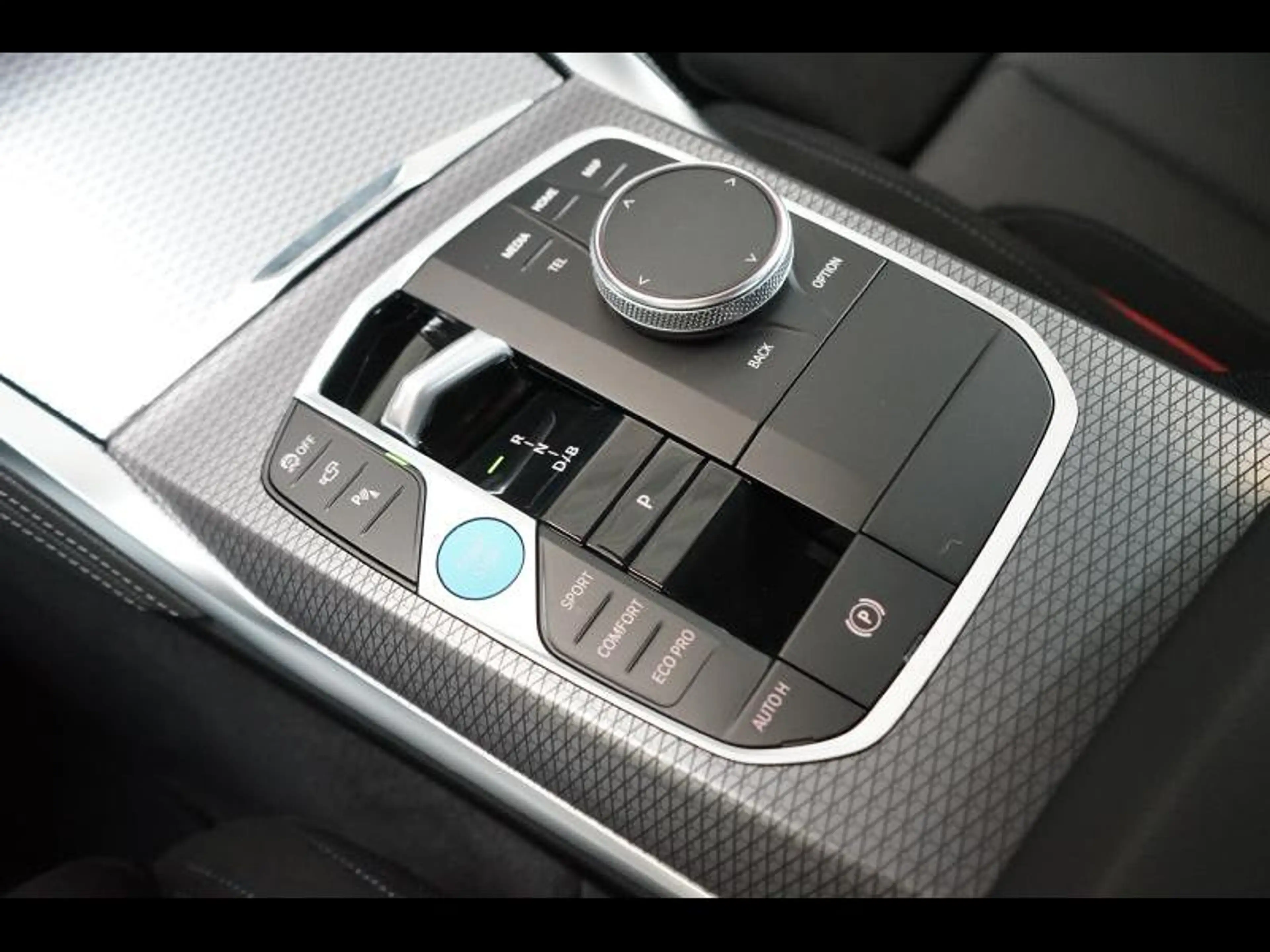 BMW i4 M SPORT - XDRIVE - INNOVATION PACK — photo 12