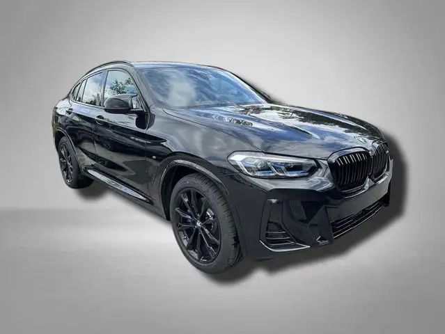 BMW X4 M Automobile 3.0 8-Gang Steptronic xDrive 250 k... Ansicht 3
