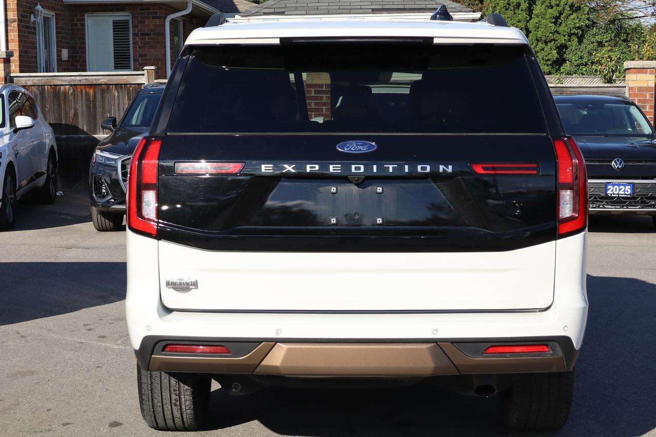 2025 Ford Expedition King Ranch 4X4 — снимка 1
