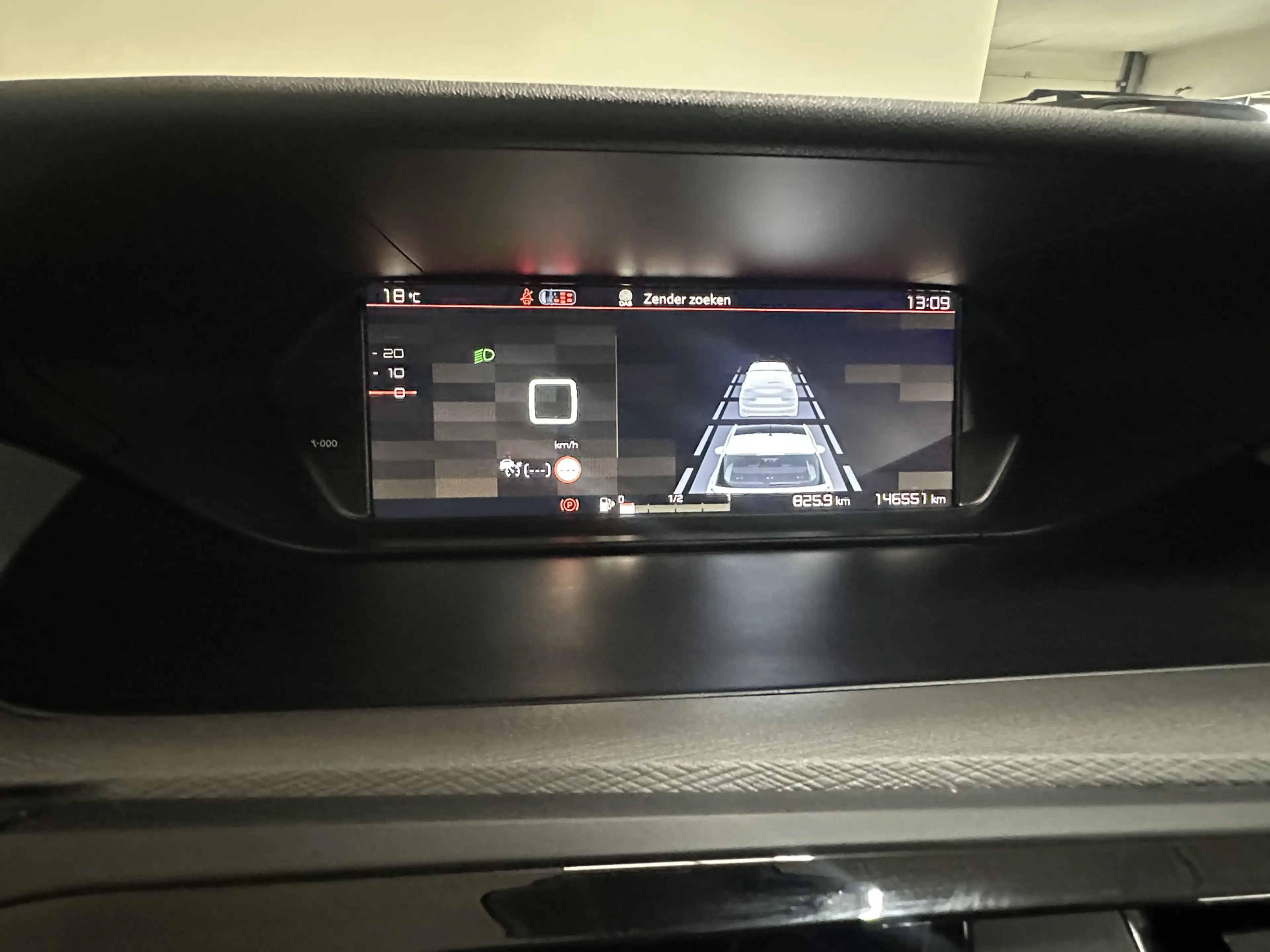 Citroen Grand C4 SpaceTourer 1.2 PureTech Business CLIMA /CRUISE / NAVI — photo 11
