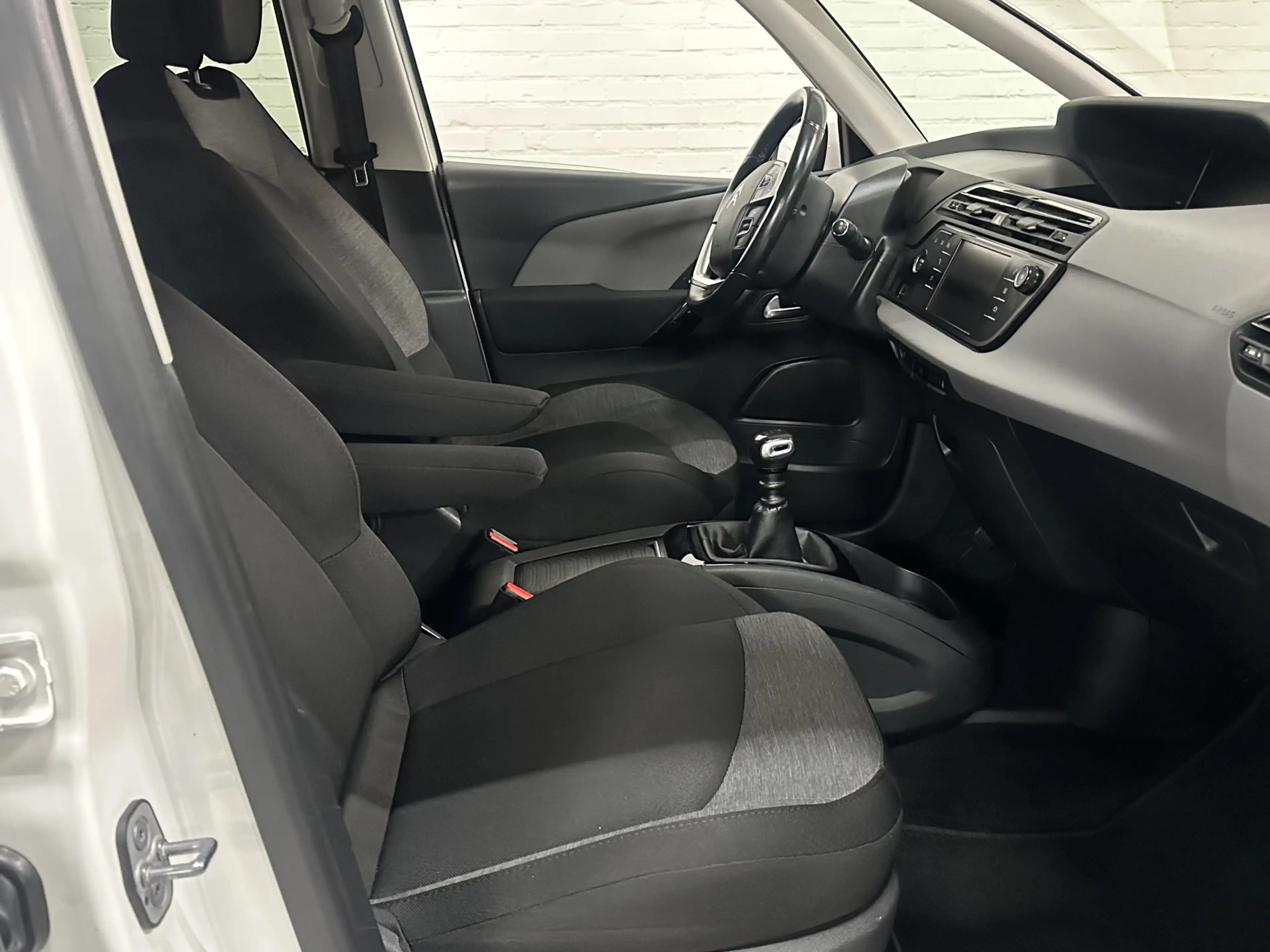 Citroen Grand C4 SpaceTourer 1.2 PureTech Business CLIMA /CRUISE / NAVI — photo 7