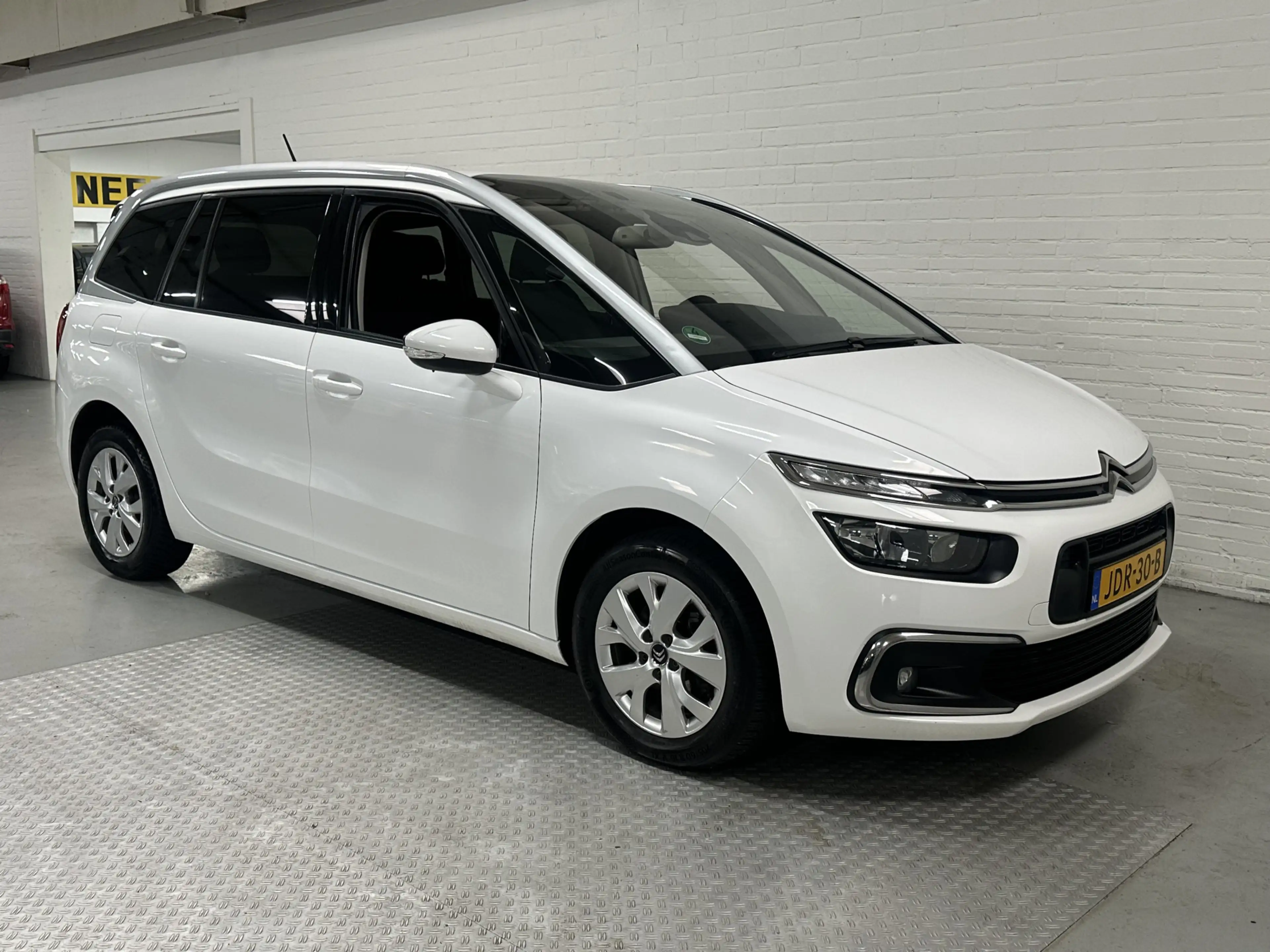 Citroen Grand C4 SpaceTourer 1.2 PureTech Business CLIMA /CRUISE / NAVI — photo 2