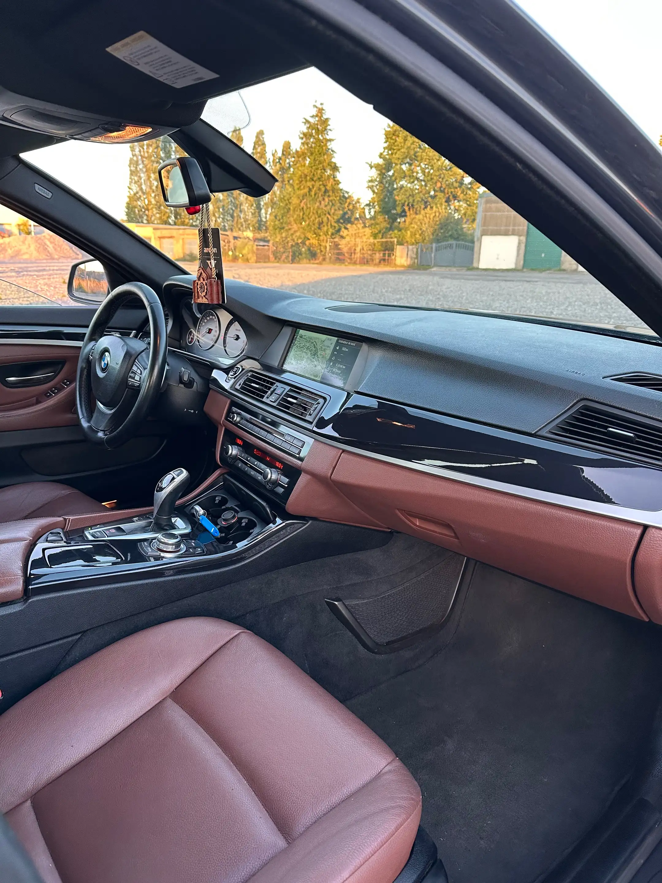 BMW 525 525dAS — photo 8